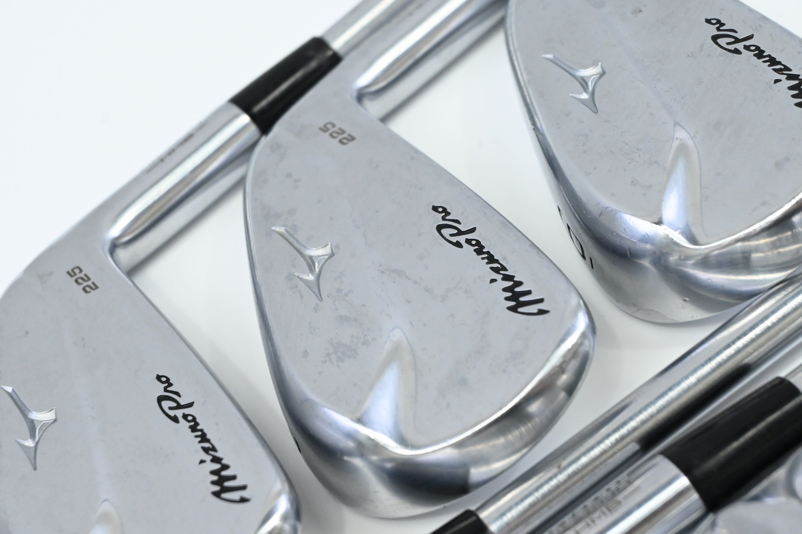 Mizuno Pro 225 Irons / 4-PW / Stiff Flex Project X IO 110 Shafts