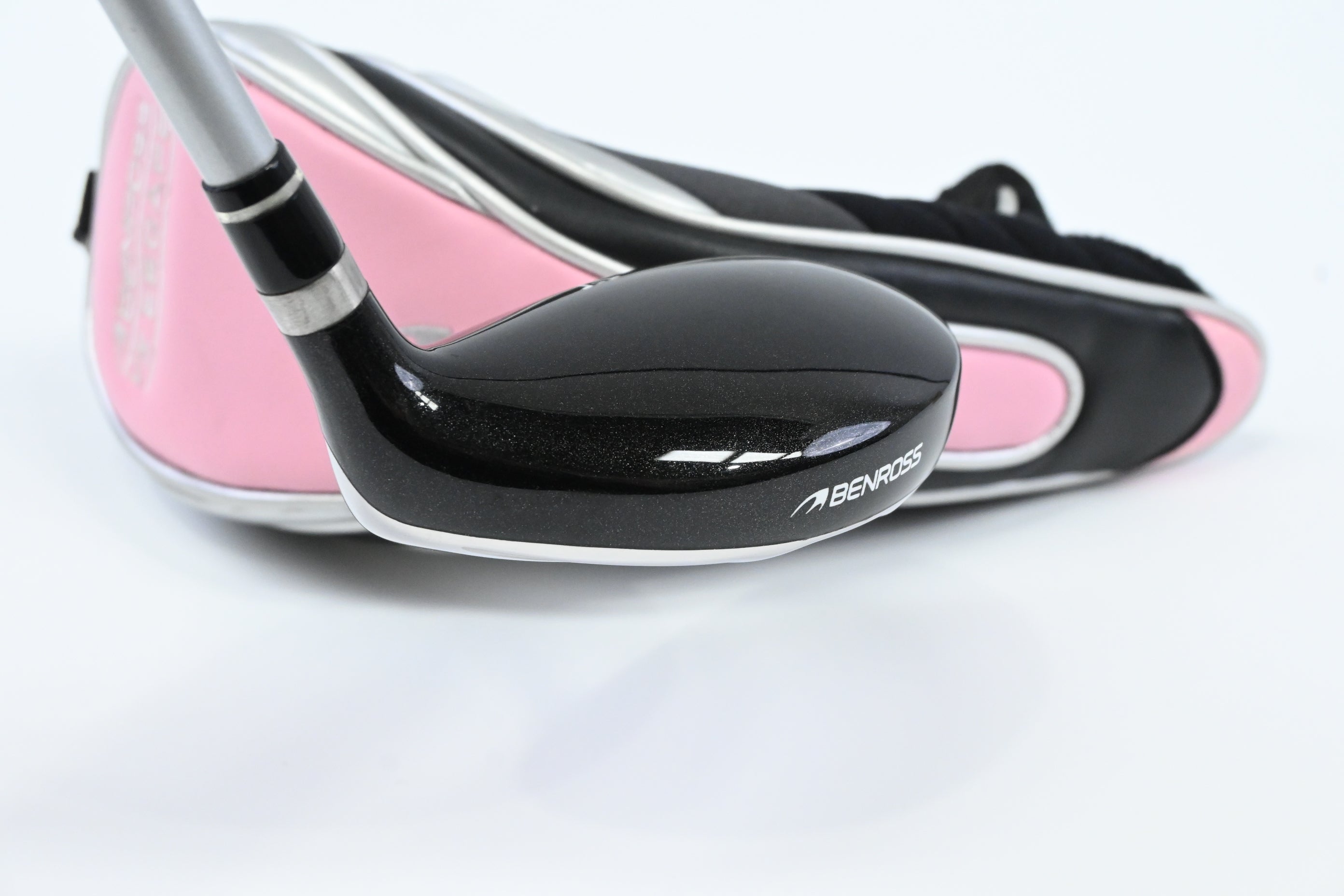 Ladies Benross V5 #4 Hybrid / 23 Degree / Ladies Flex Aldila TM-70 Shaft