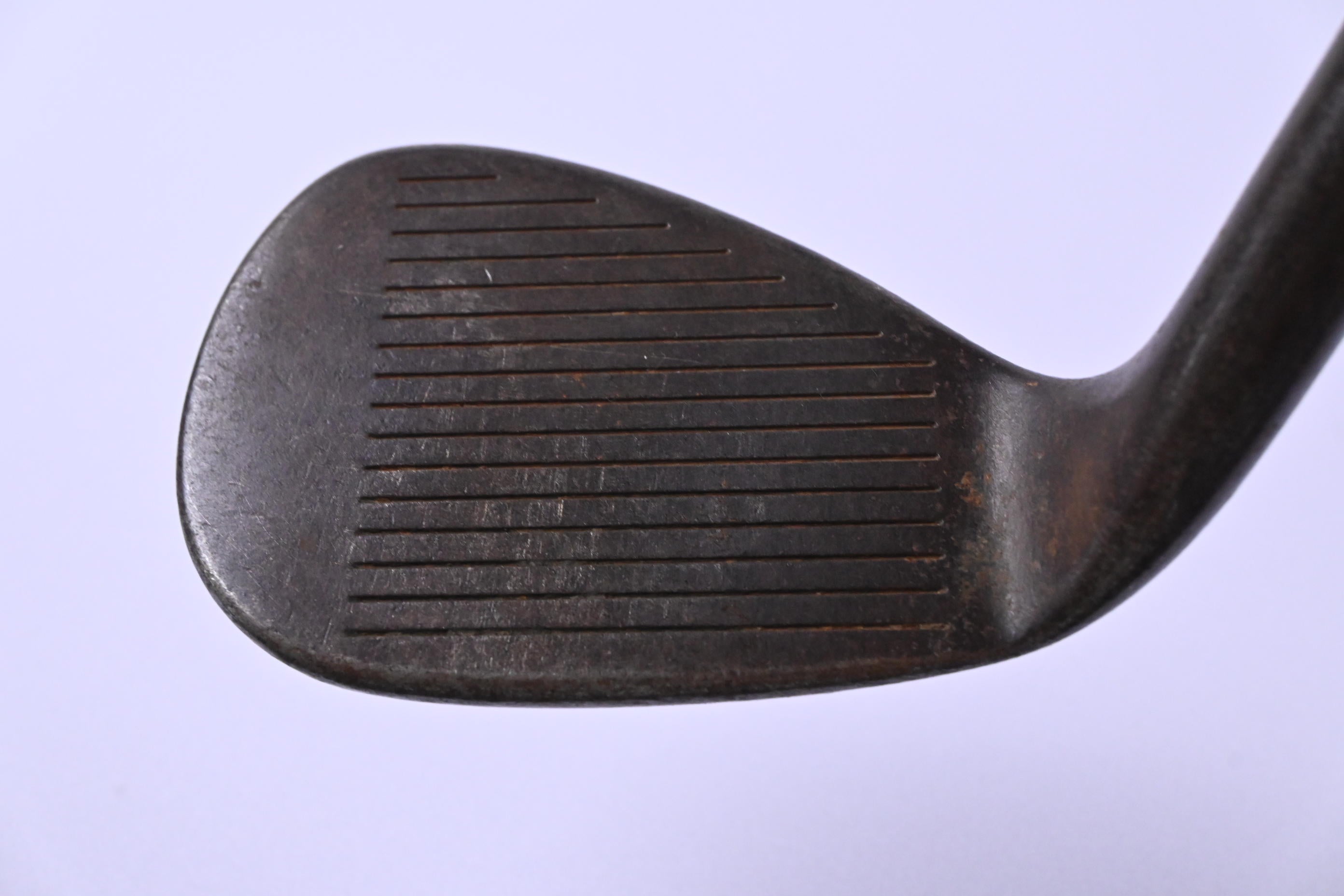 Taylormade RAC Fe2O3 Gap Wedge / 52 Degree / Wedge Flex Dynamic Gold
