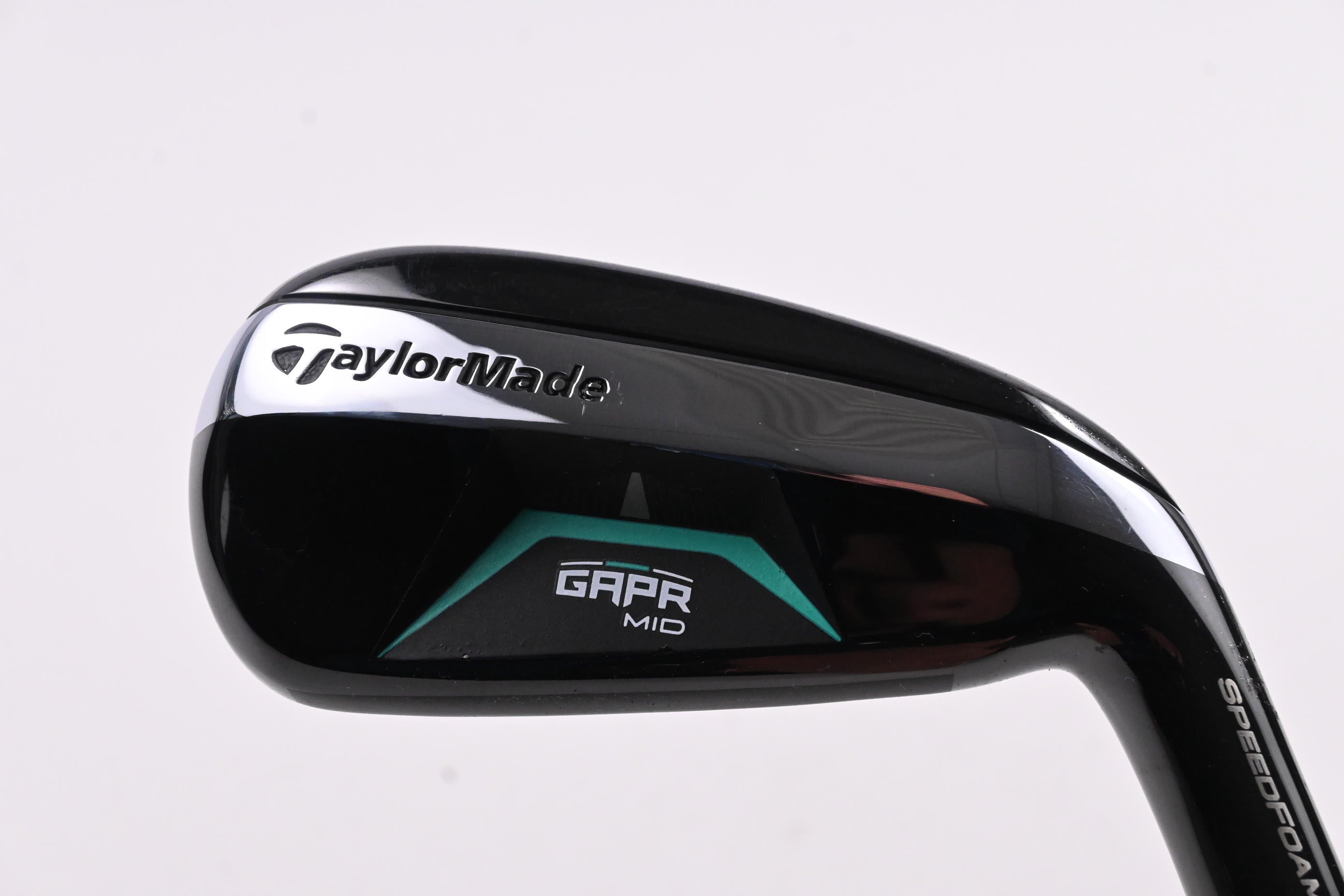 Taylormade GAPR Mid #3 Hybrid / 18 Degree / Stiff Flex KBS Hybrid 80 Shaft