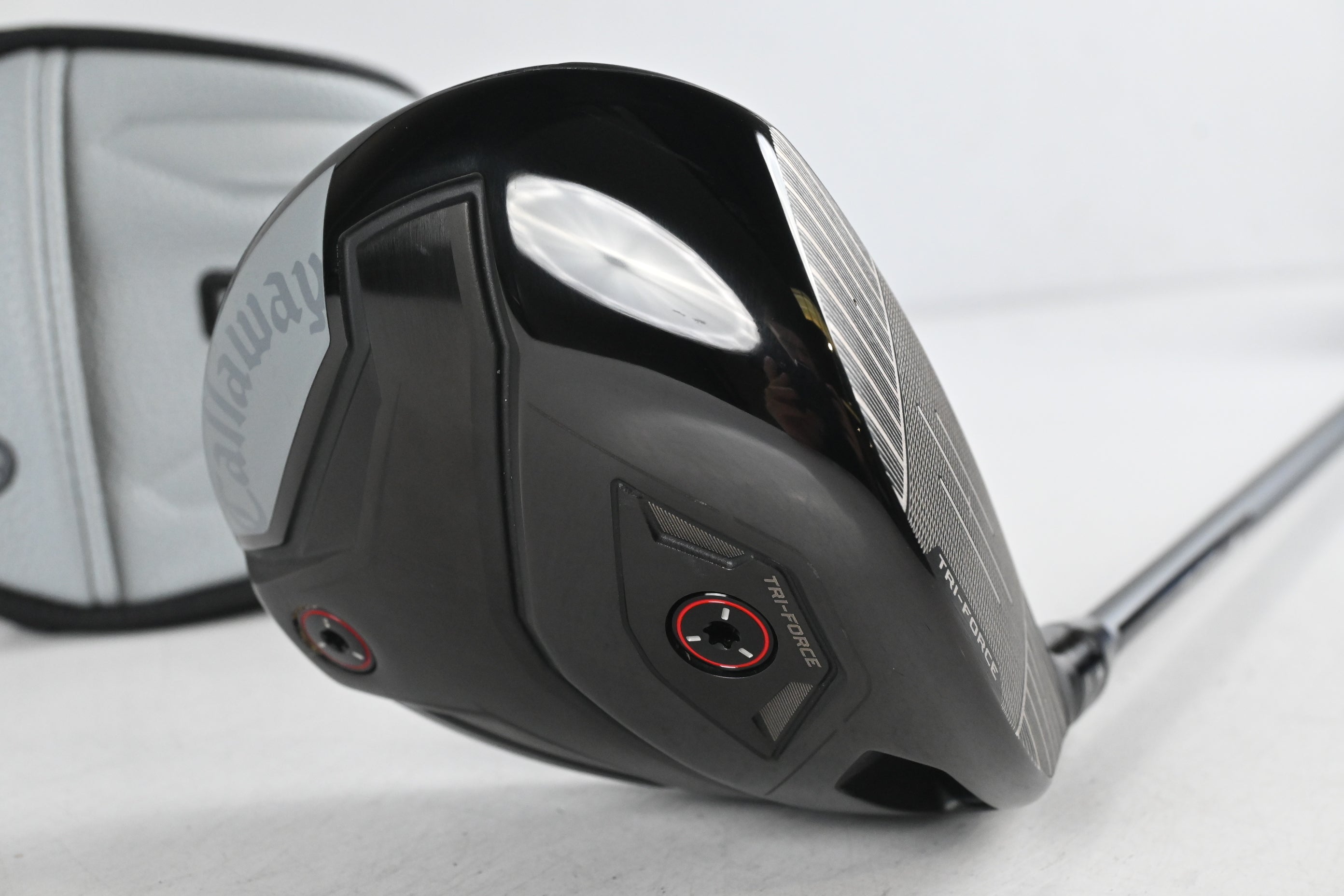 Callaway Quantum Max D #5 Wood / 18 Degree / Regular Flex Denali Frost Silver 60