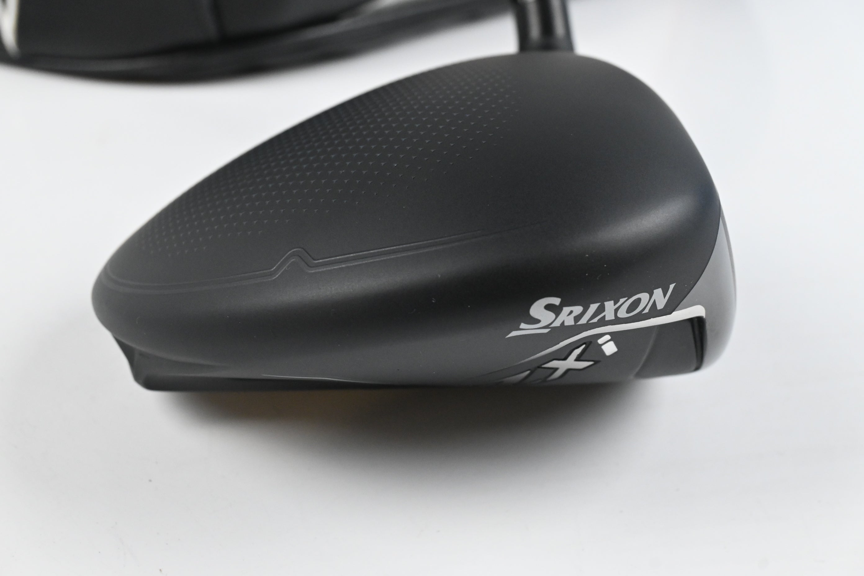 Srixon ZXi Driver / 10.5 Degree / Stiff Flex Fujikura Ventus TR Blue 6 Shaft