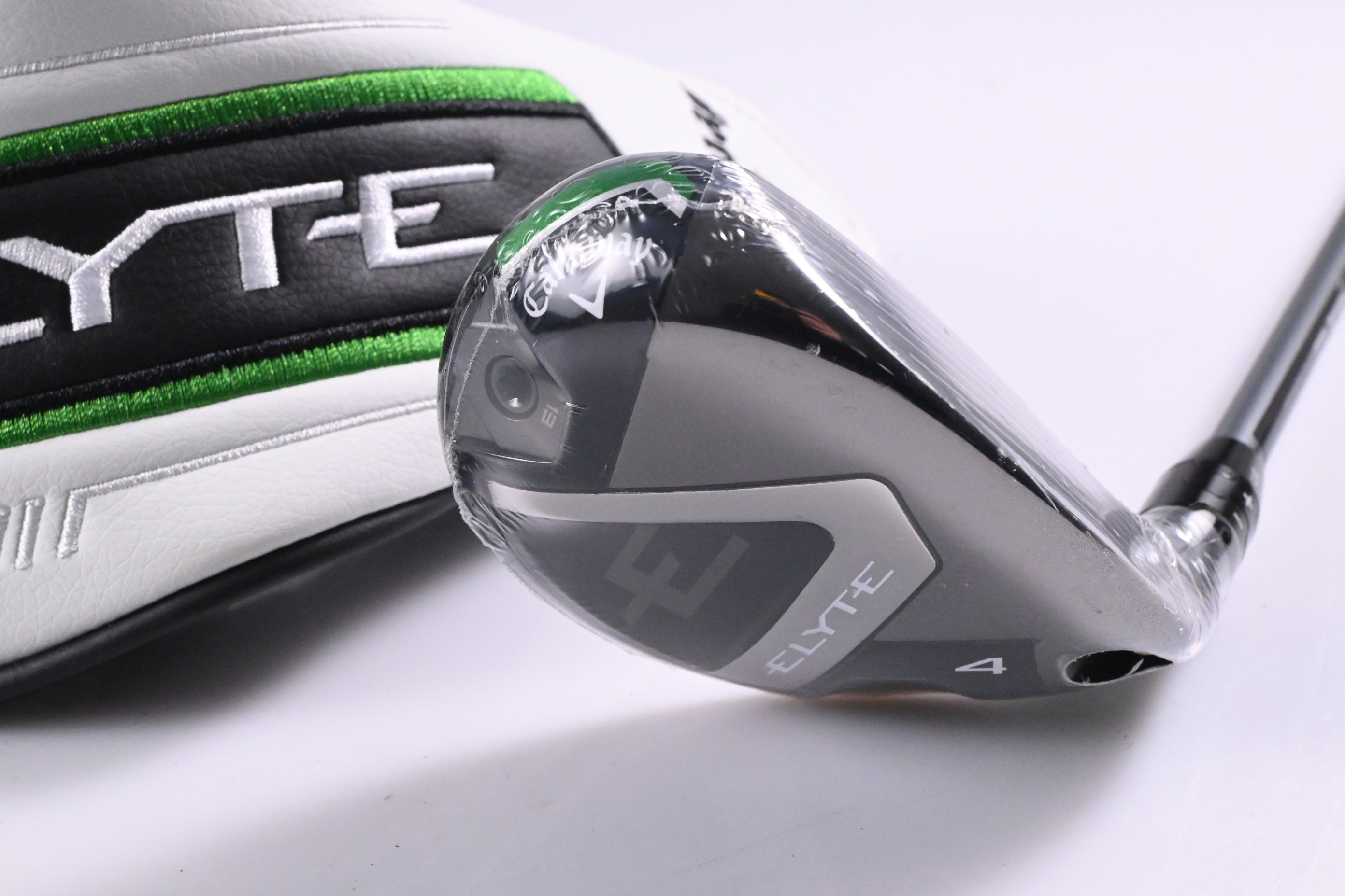 Callaway Elyte #4 Hybrid / 22 Degree / Regular Flex Denali Charcoal 60 Shaft