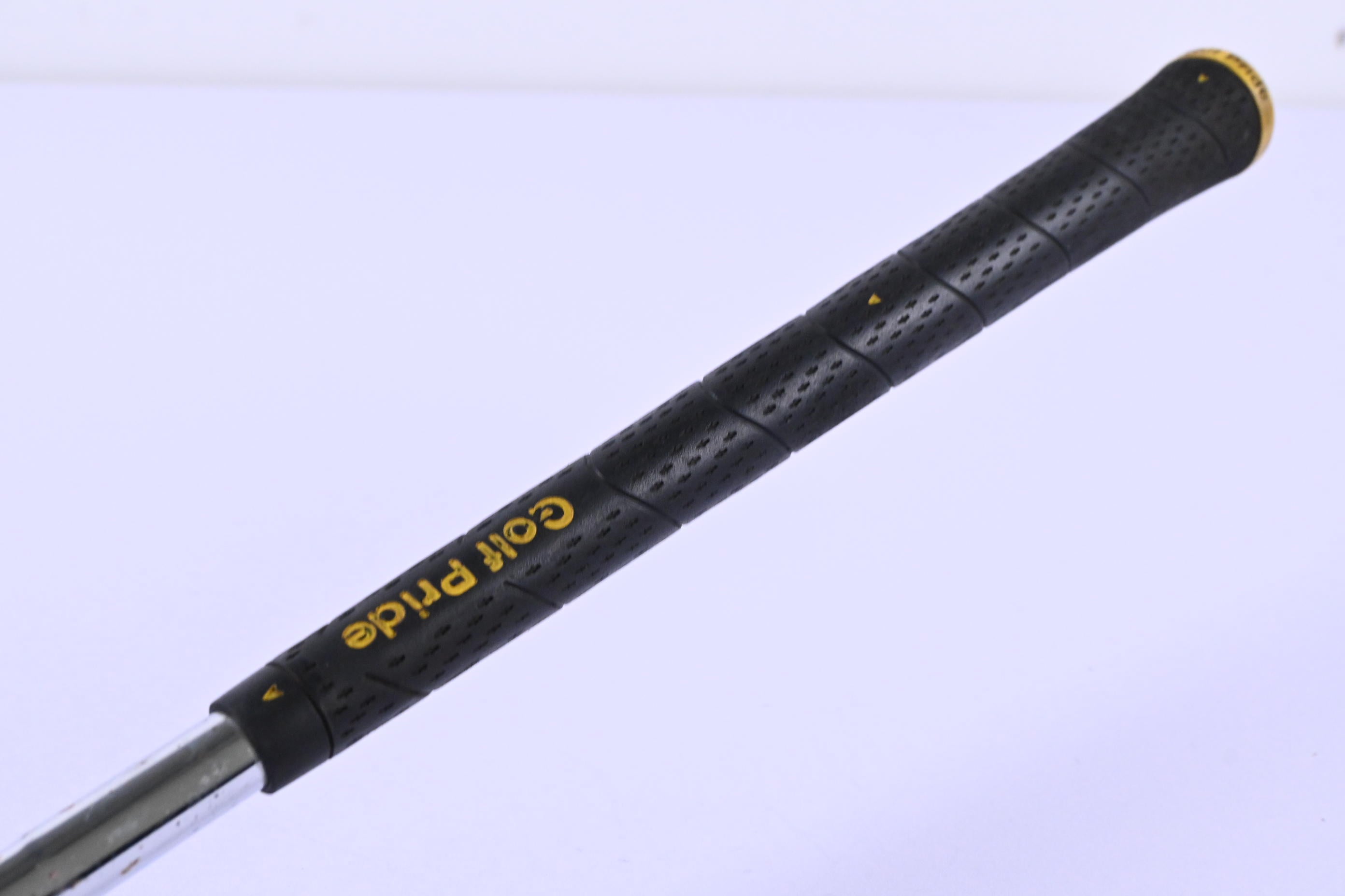 Taylormade RAC Fe2O3 Gap Wedge / 52 Degree / Wedge Flex Dynamic Gold