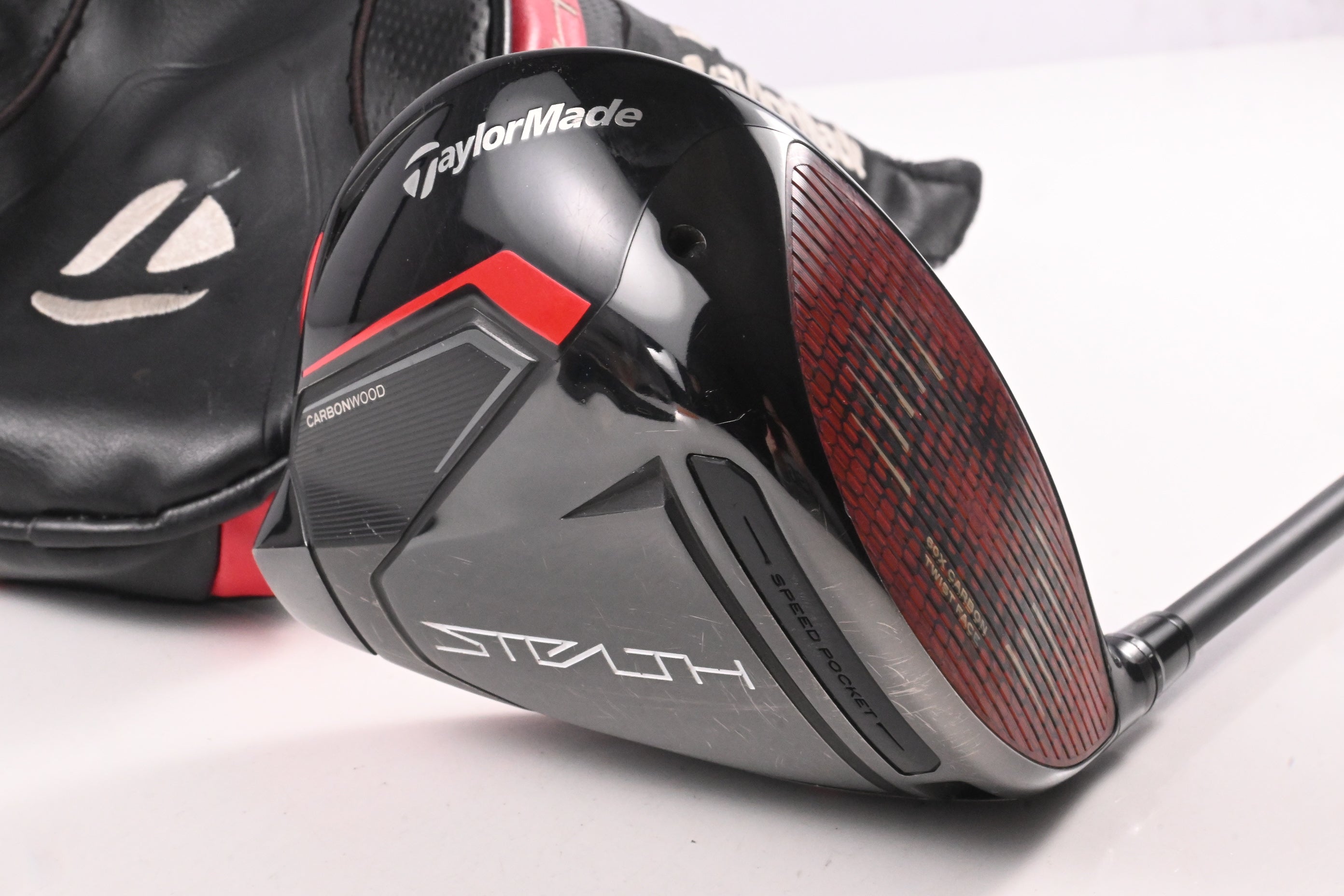 Taylormade Stealth Driver / 9 Degree / Stiff Flex Kai'li White Dark Wave 60
