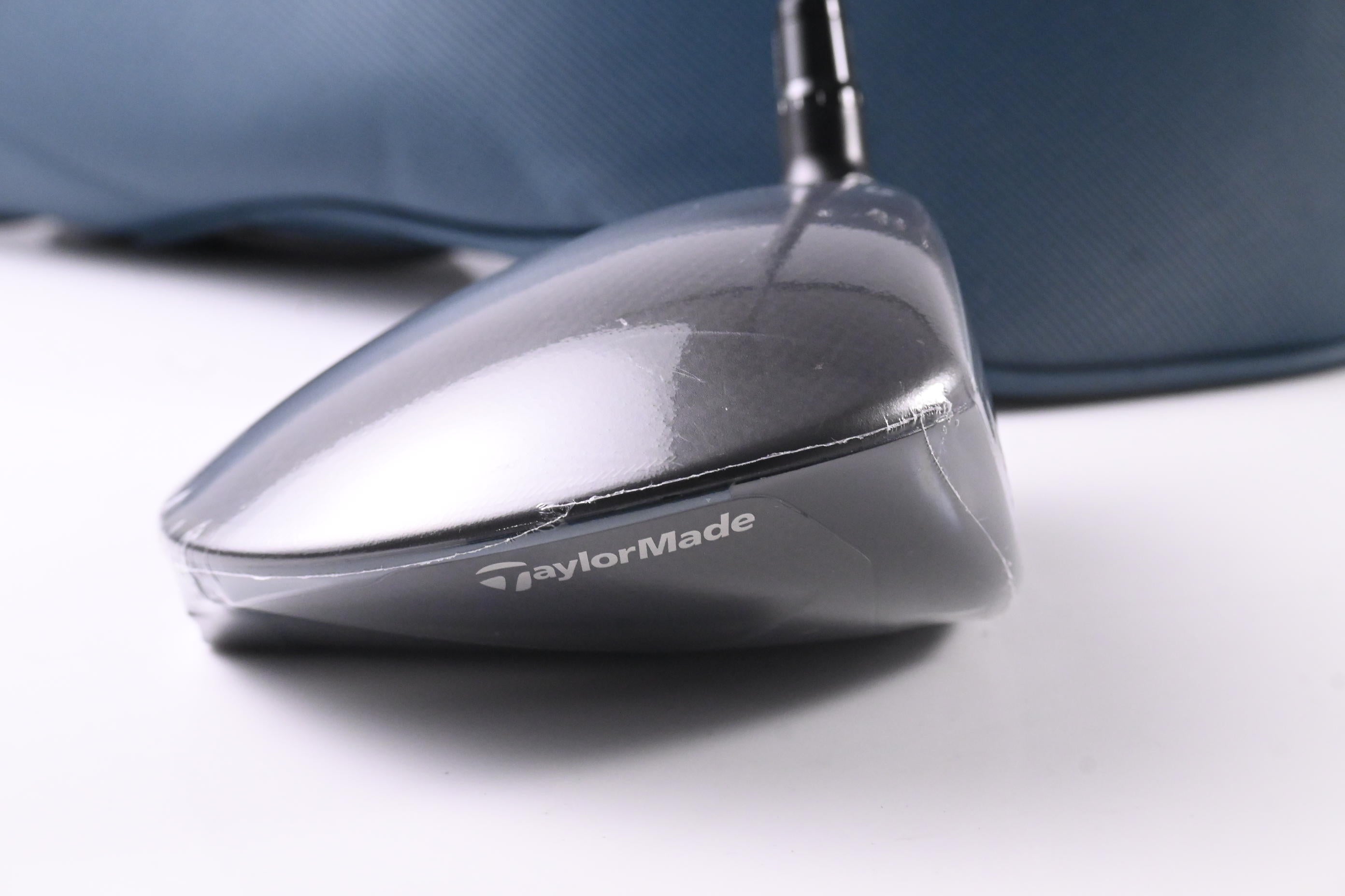 Taylormade Qi4D Max Driver / 9 Degree / Stiff Flex Reax Blue 50 Shaft