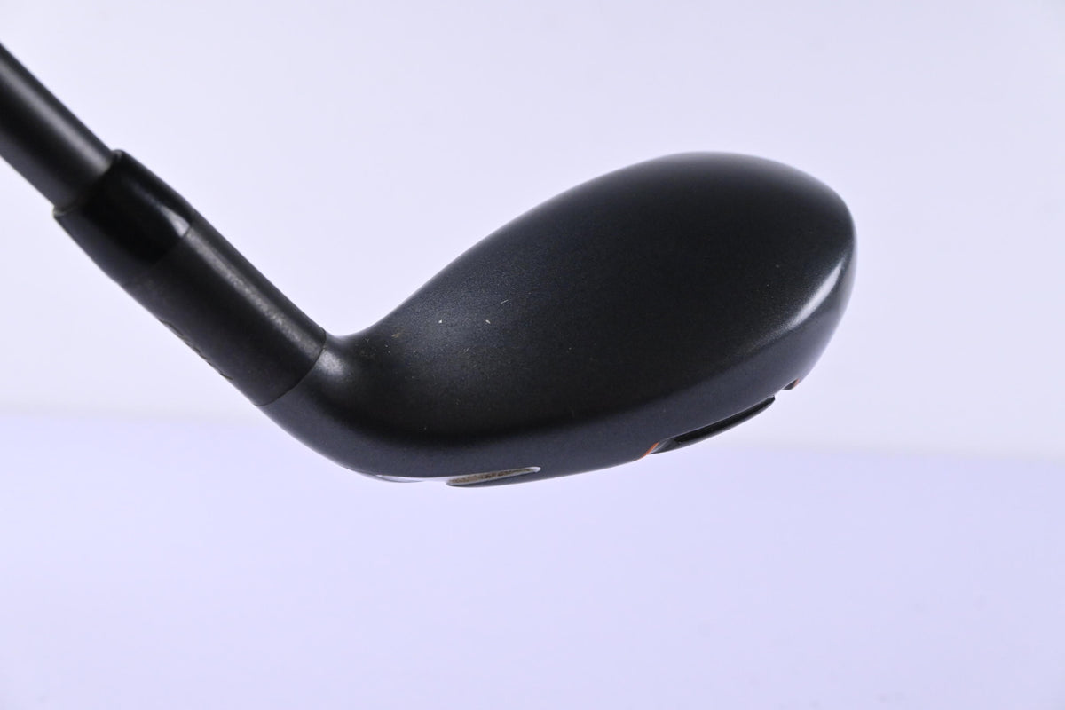 Callaway X2 Hot Pro #3 Hybrid / 18 Degree / Regular Flex Aldila Tour Green 75 Shaft