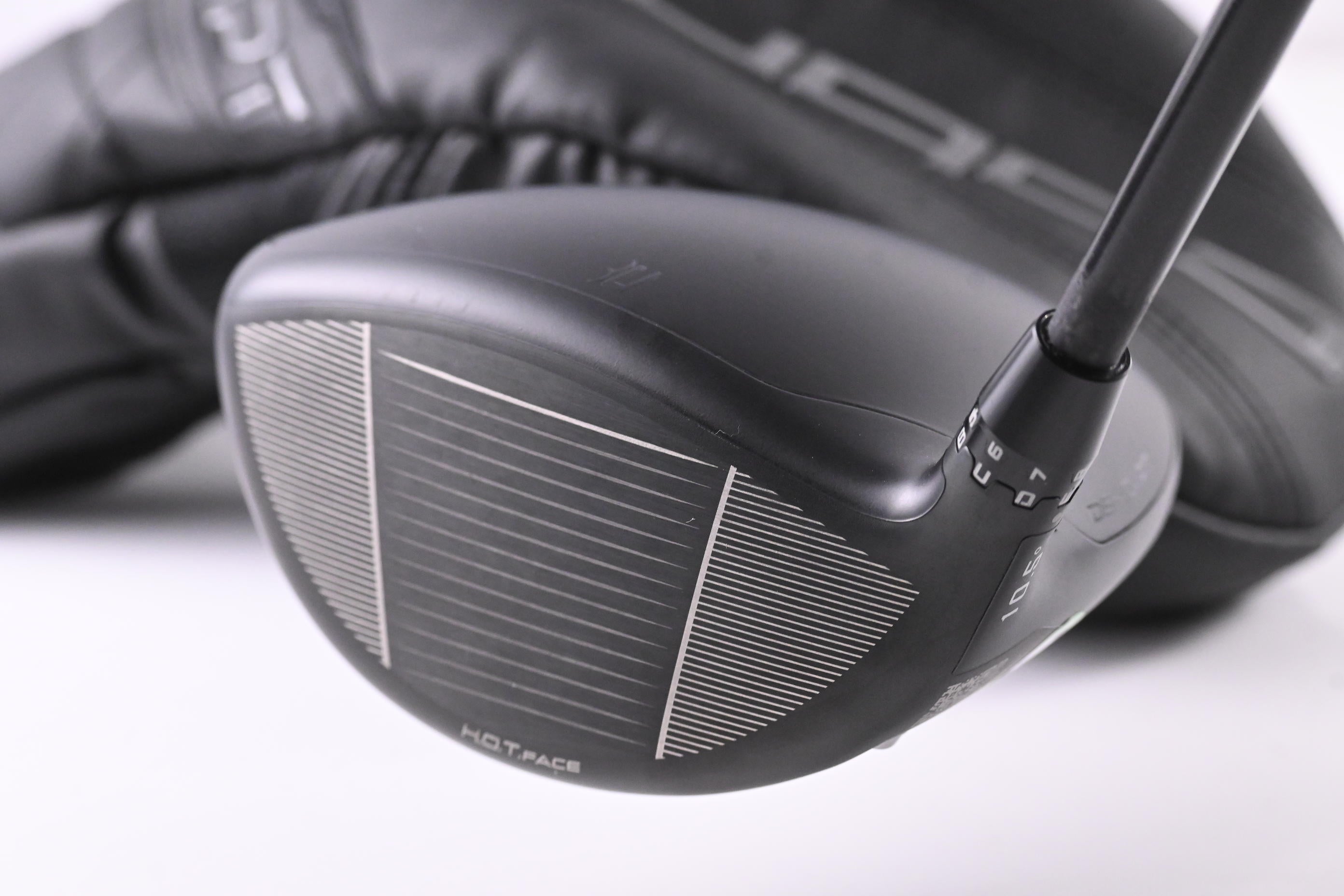 Cobra DS-Adapt MAX-K Driver / 10.5 Degree / TX-Flex Project X Denali Black 60
