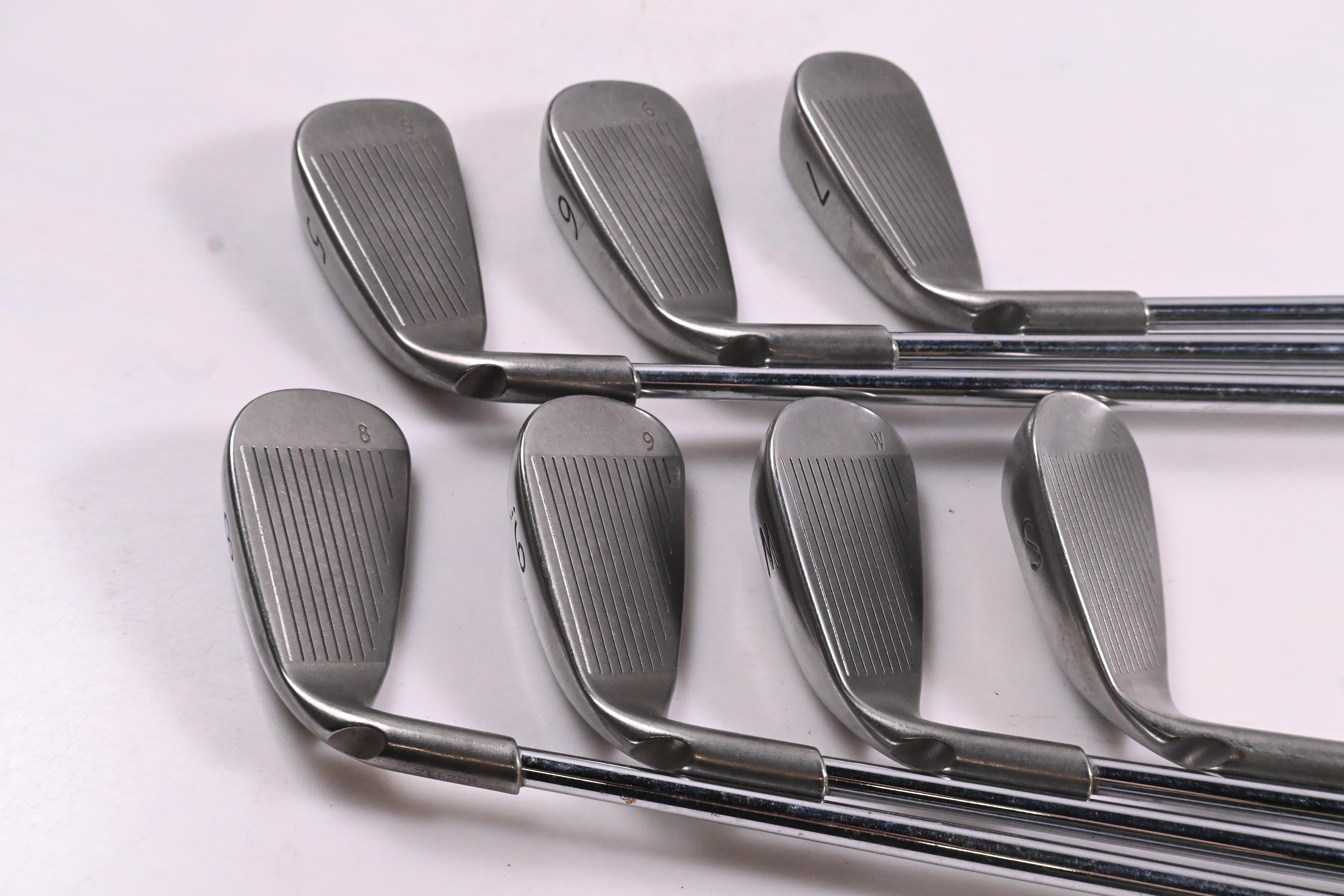 Ping G10 Irons / 5-PW+SW / Yellow Dot / Regular Flex Ping AWT Shafts