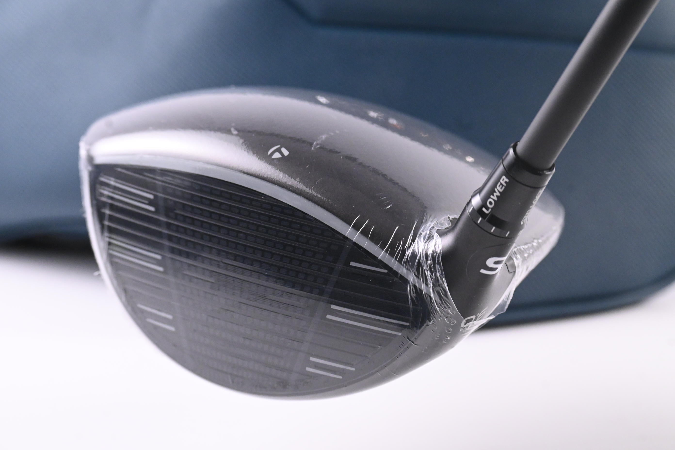 Taylormade Qi4D Max Driver / 9 Degree / Stiff Flex Reax Blue 50 Shaft