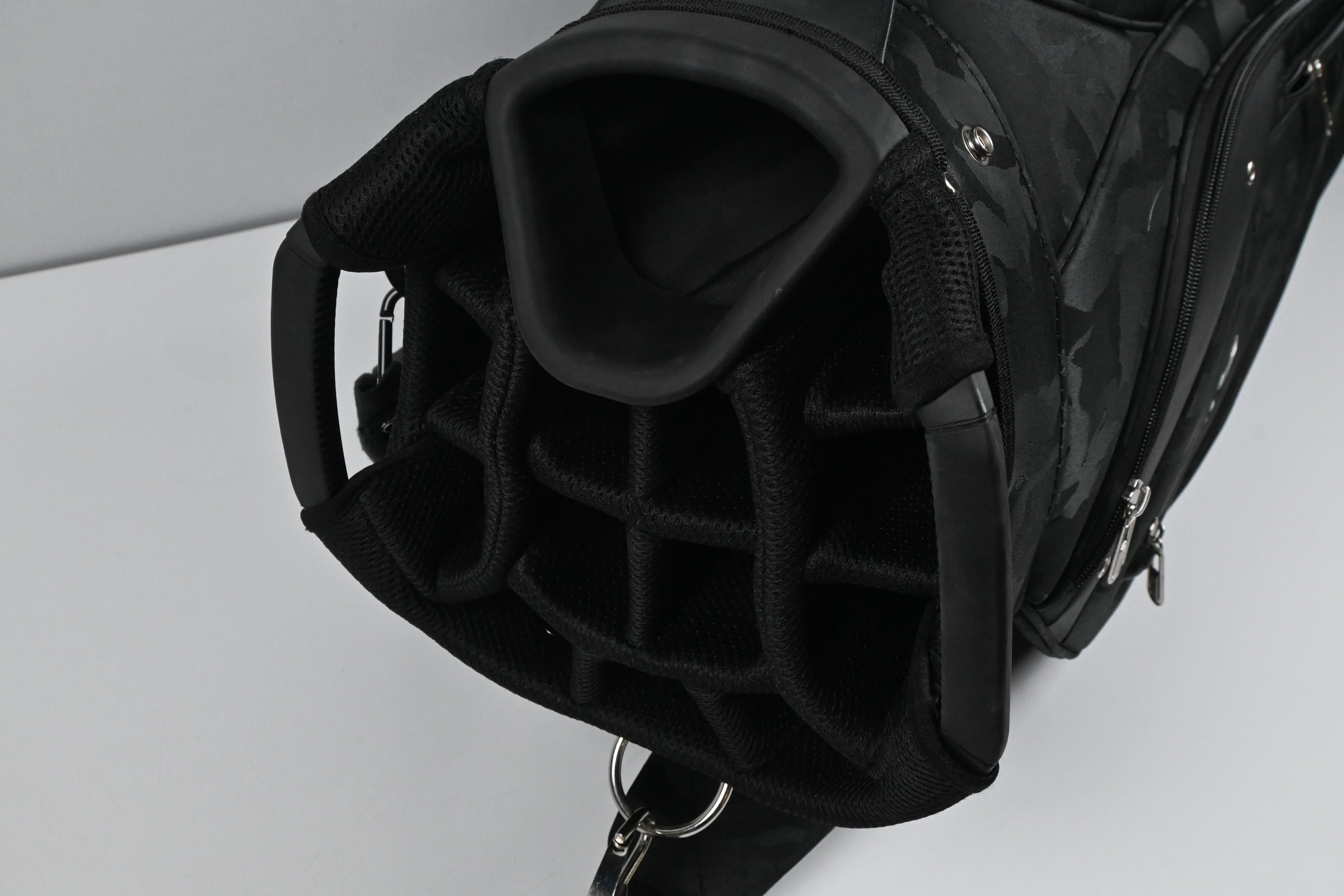 XXIO Cart Bag / 14-Way Divider / Black Camo