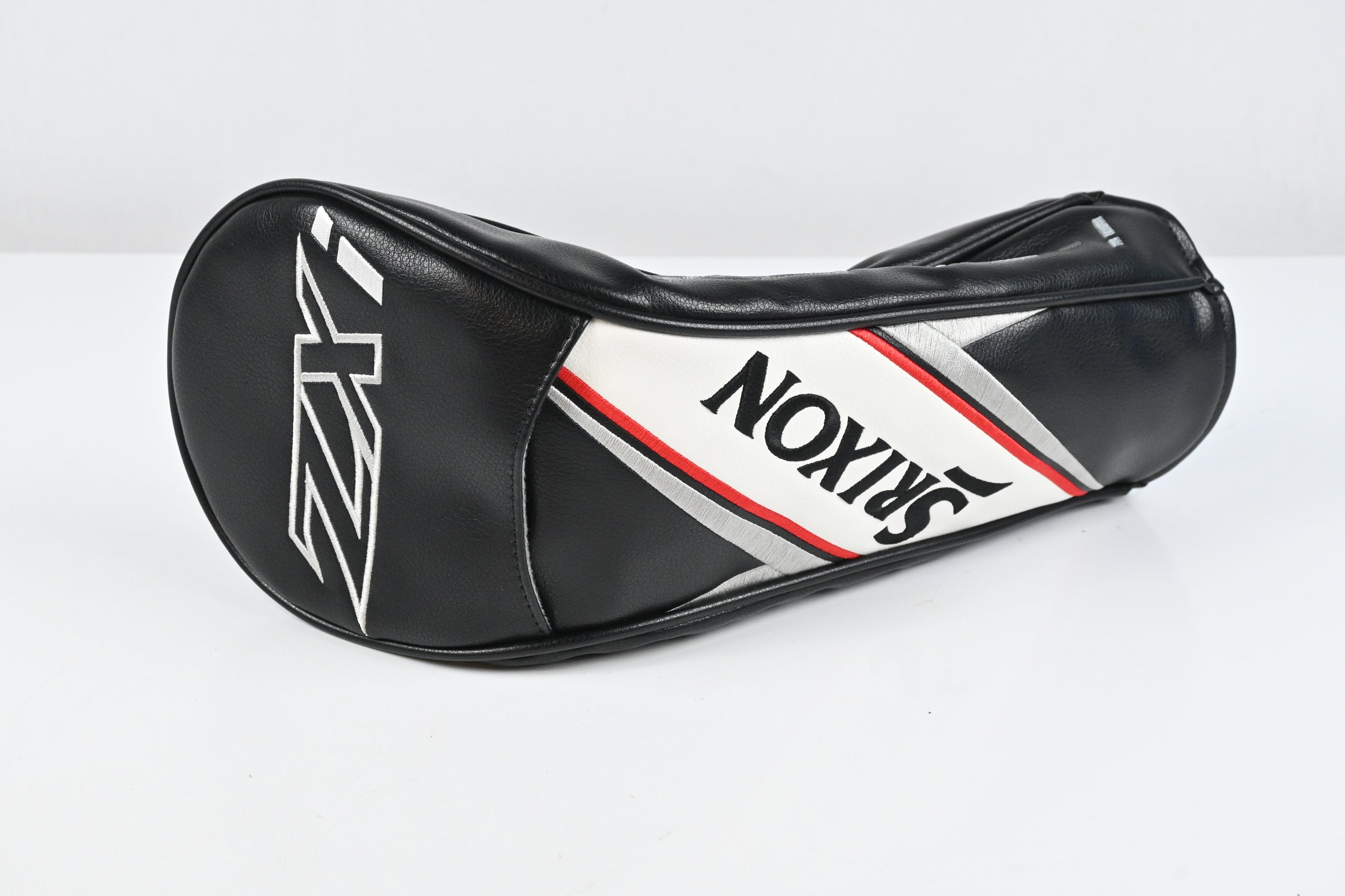 Srixon ZXi Driver / 10.5 Degree / Stiff Flex Fujikura Ventus TR Blue 6 Shaft