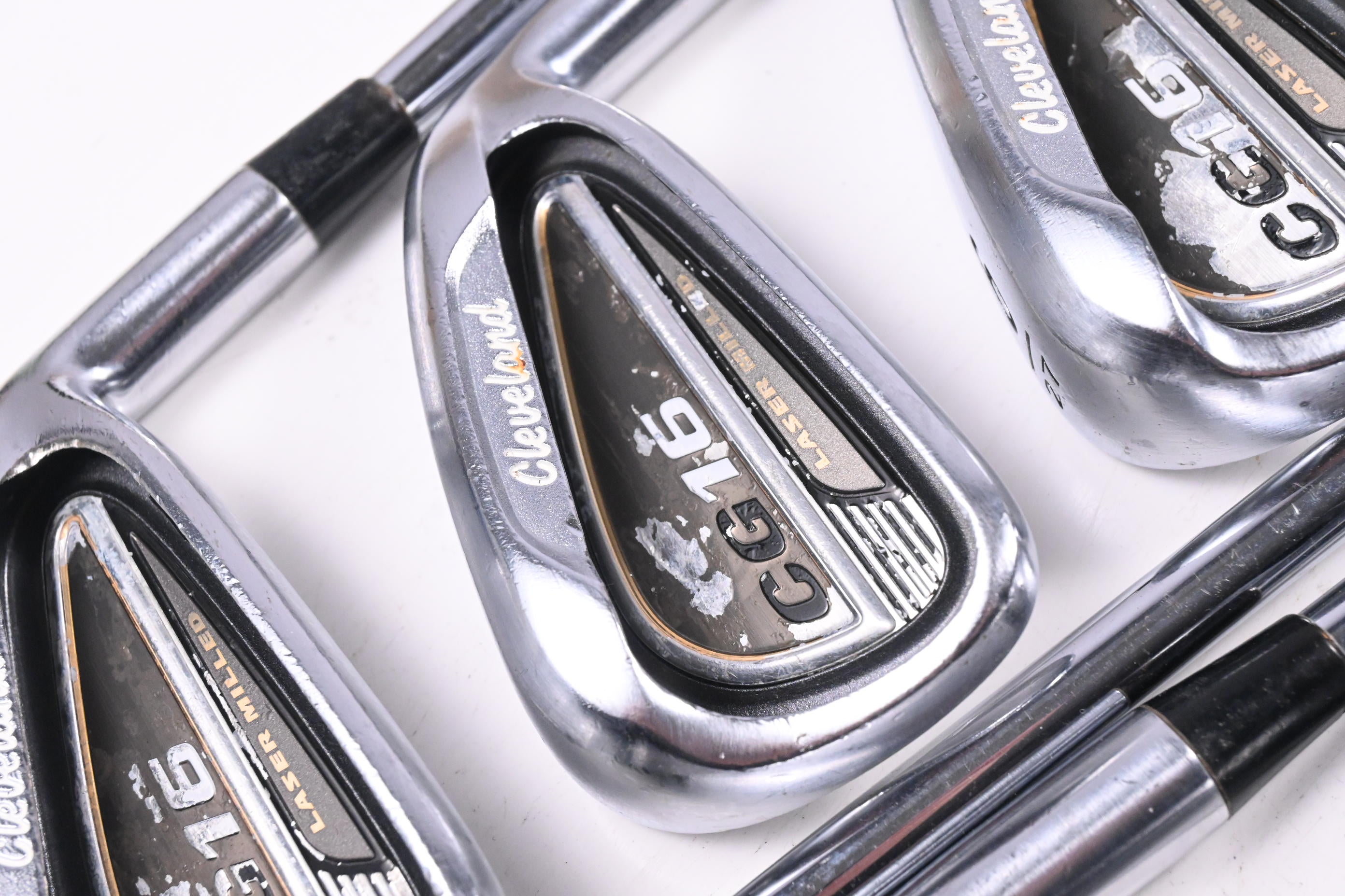 Cleveland CG16 Chrome Irons / 4-PW / Regular Flex Steel Shafts