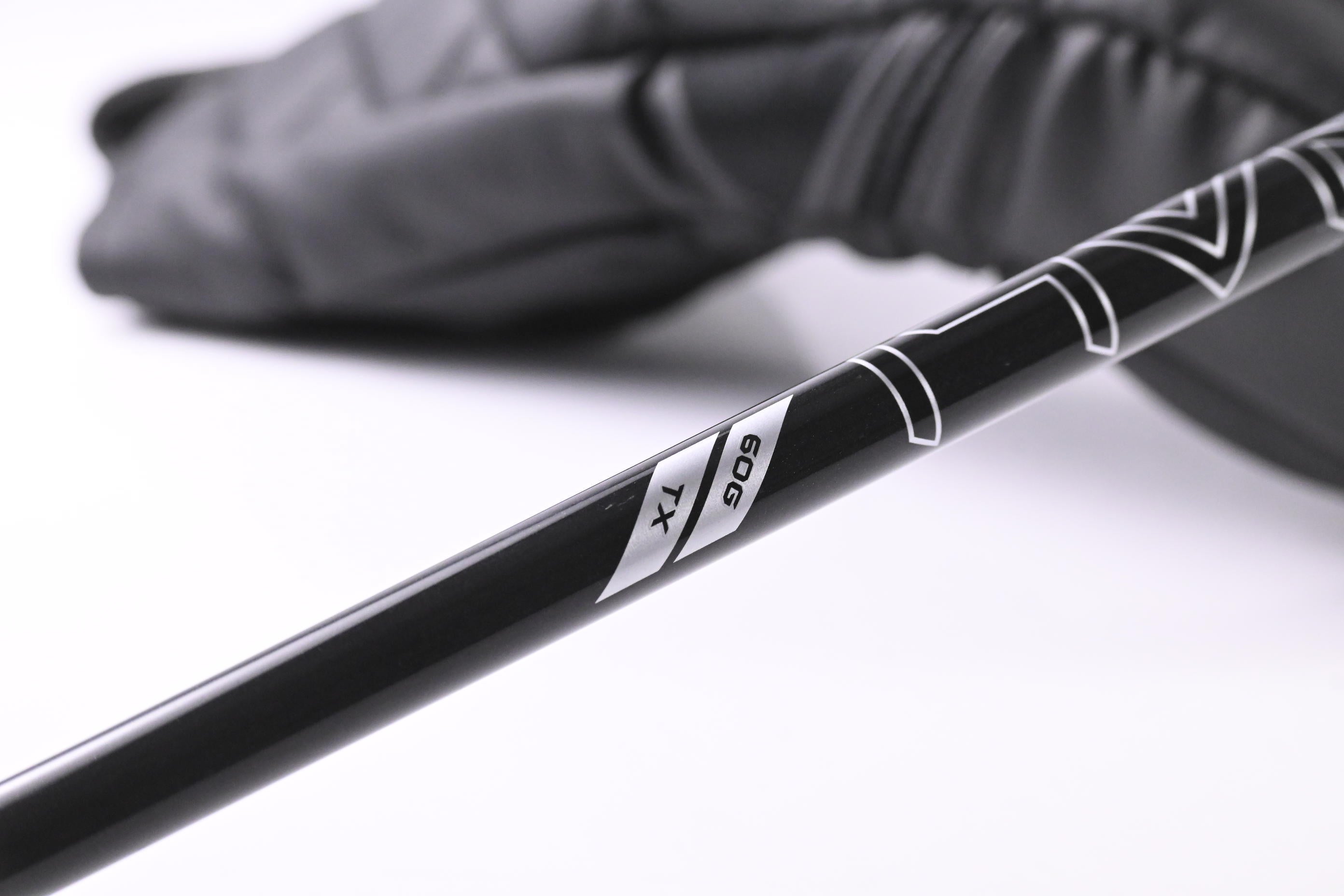 Cobra DS-Adapt MAX-K Driver / 10.5 Degree / TX-Flex Project X Denali Black 60