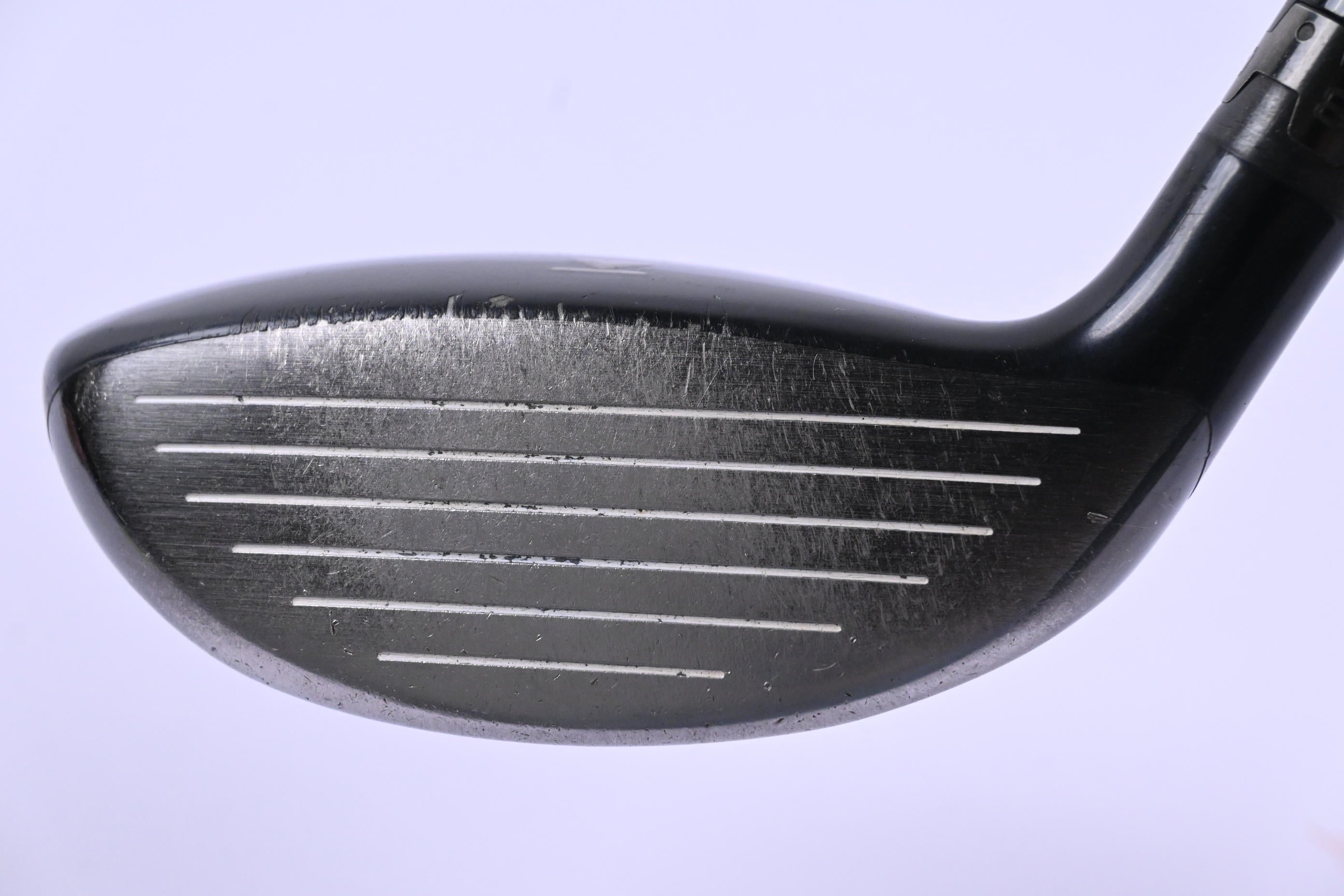 Titleist 910 F #3 Wood / 13.5 Degree / Stiff Flex Diamana 'ahina 80 Shaft