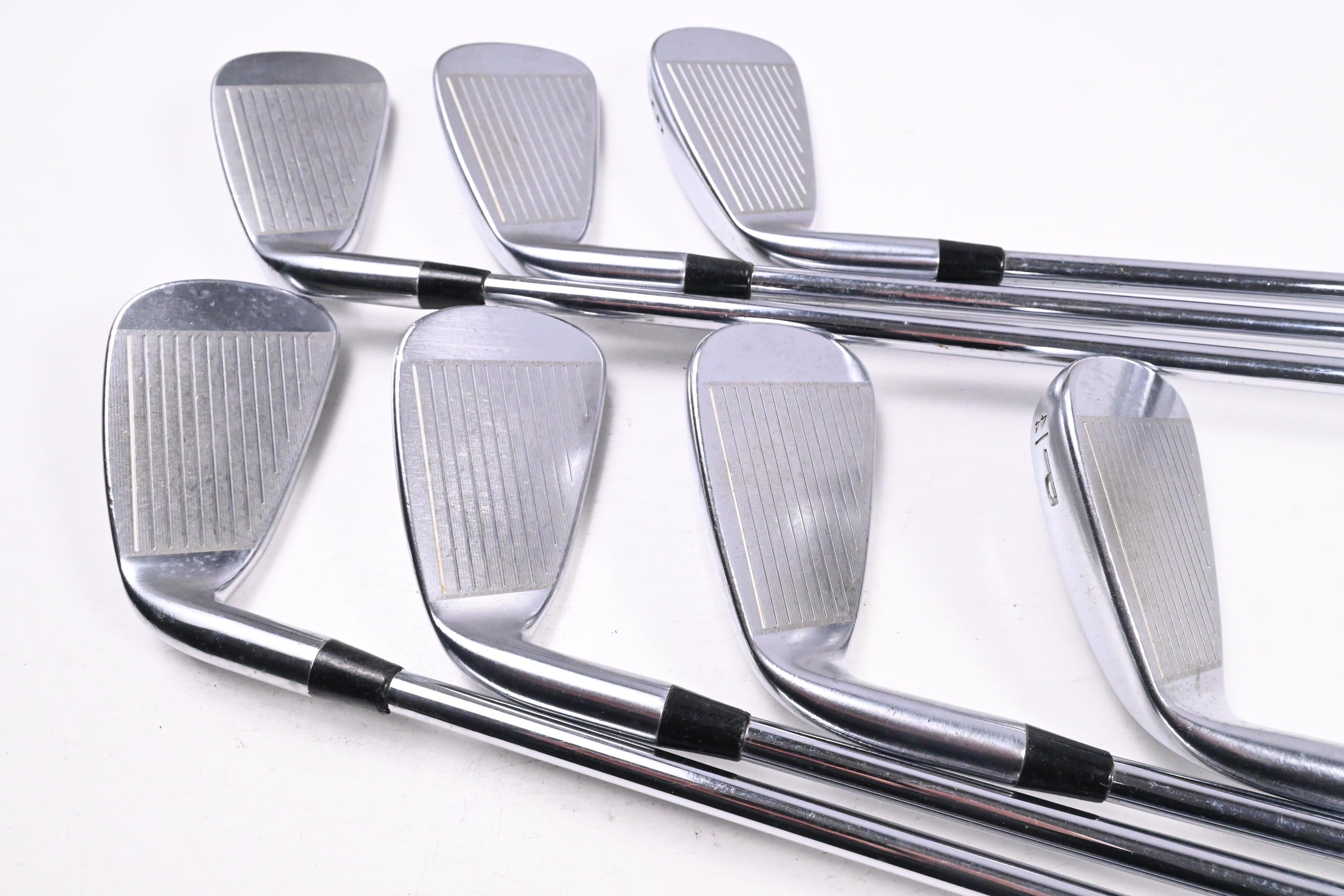 Cleveland CG16 Chrome Irons / 4-PW / Regular Flex Steel Shafts