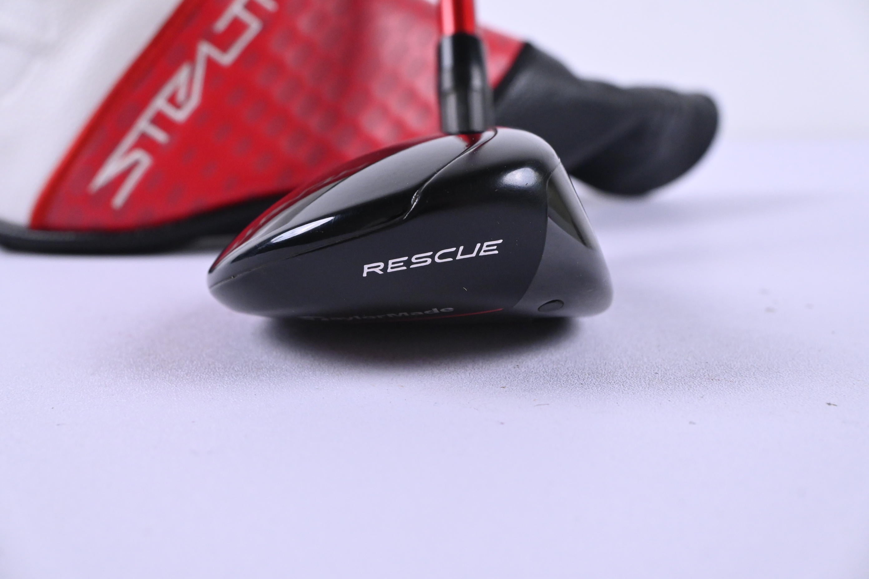 Taylormade Stealth 2 HD #4 Hybrid / 23 Degree / Regular Flex Speeder NX Red 50