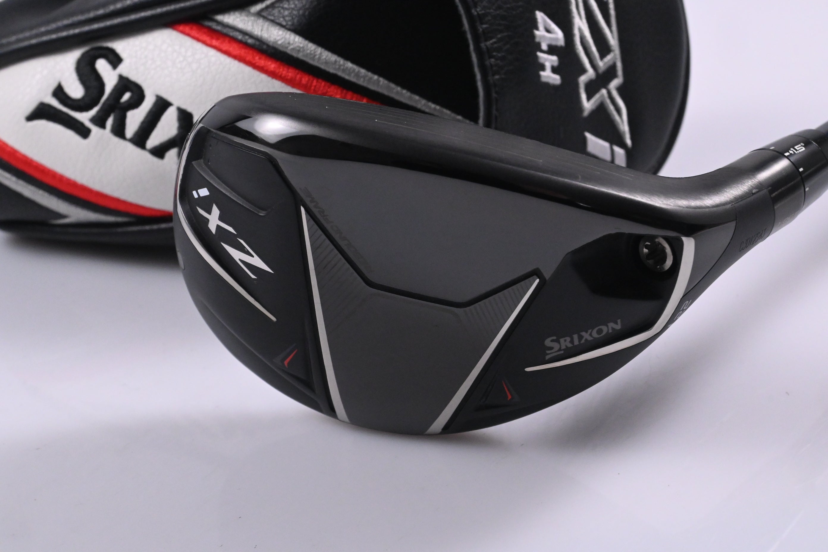 Srixon ZXi #4 Hybrid / 22 Degree / Regular Flex Fujikura Ventus TR Blue 7 Shaft