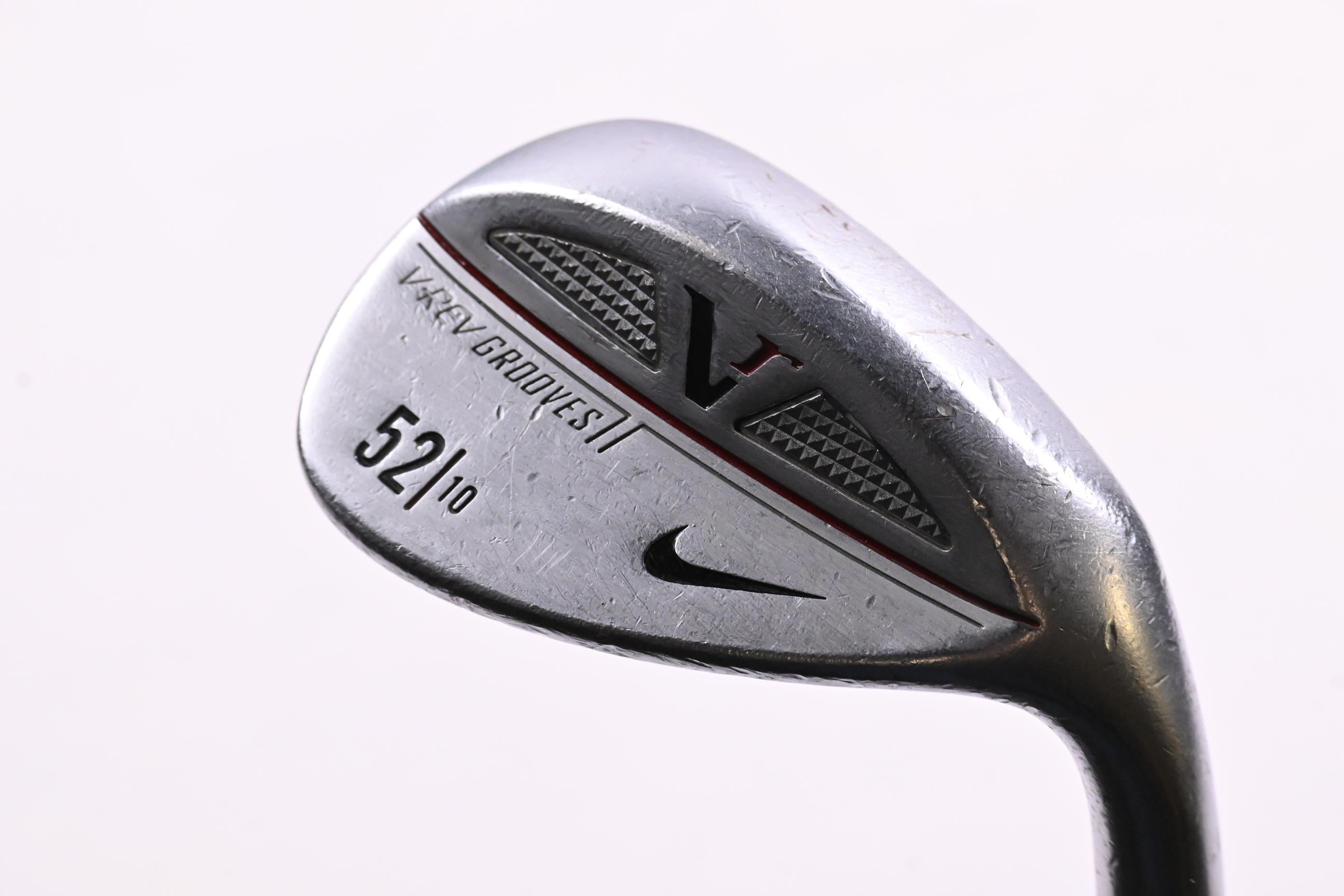 Nike VR V-Rev Gap Wedge / 52 Degree / Wedge Flex Dynamic Gold Shaft