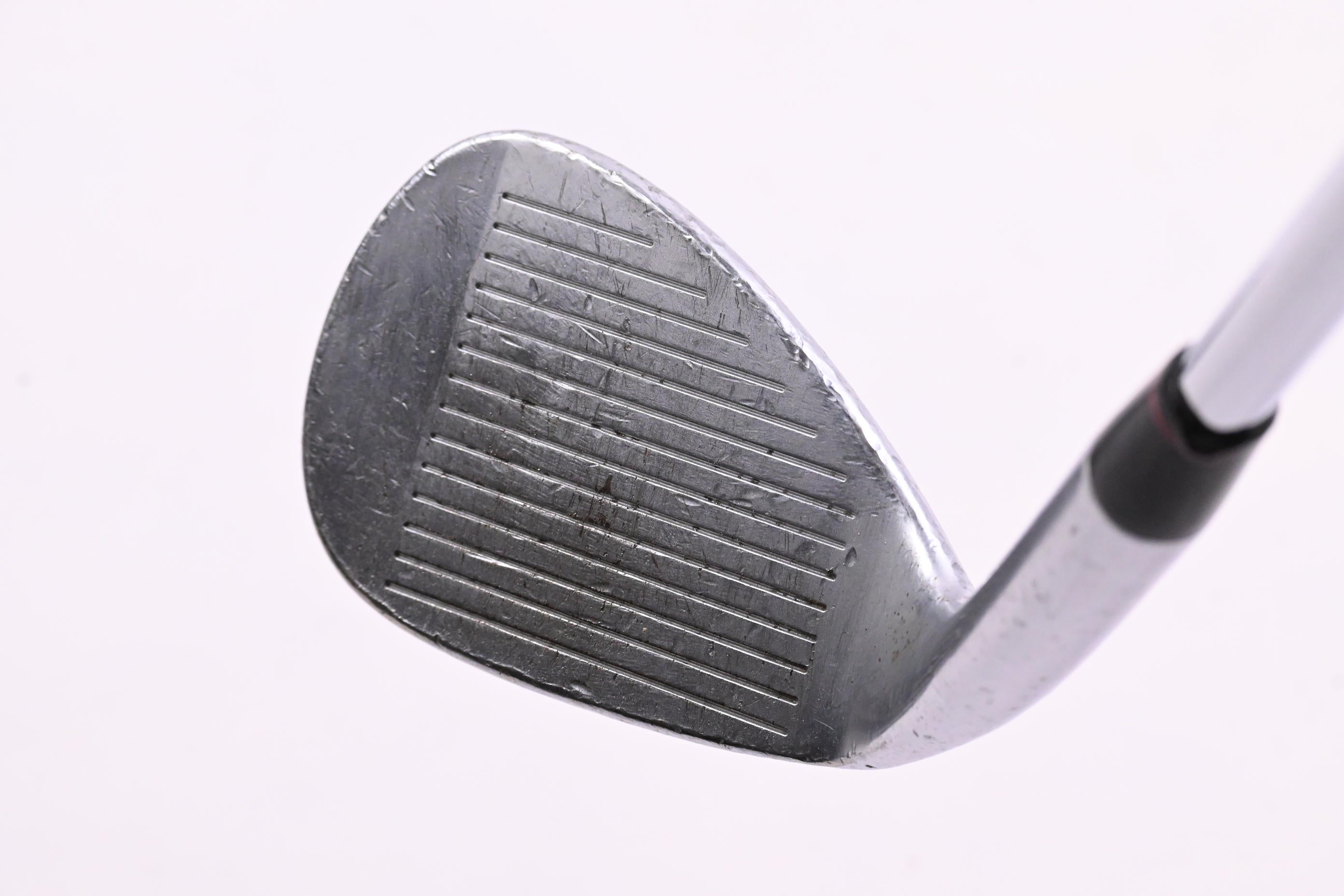 Nike VR V-Rev Gap Wedge / 52 Degree / Wedge Flex Dynamic Gold Shaft