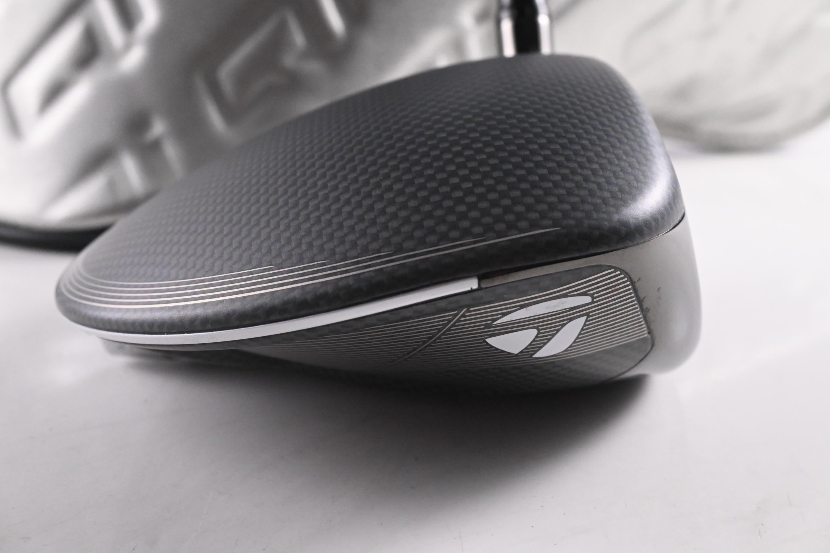 Taylormade Qi35 Max Lite Driver / 12 Degree / Regular Flex Fujikura Air Speeder