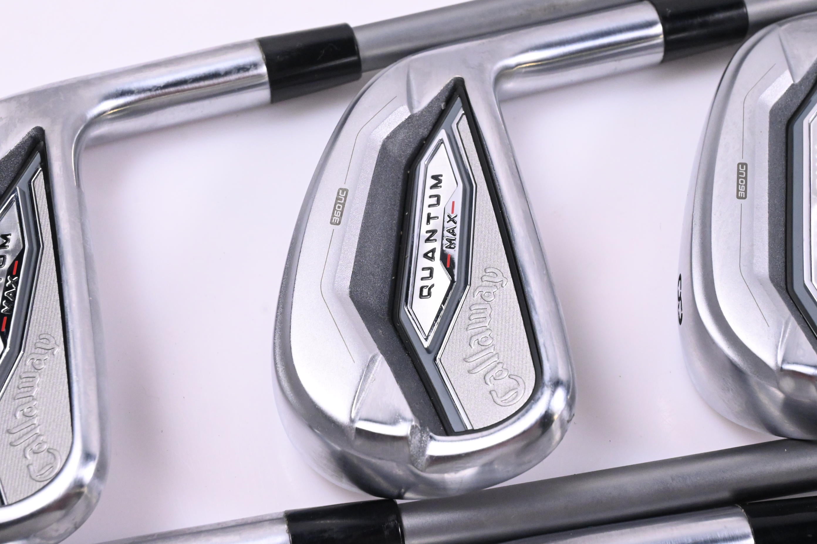 Callaway Quantum Max Irons / 6-PW+GW / Regular Flex Denali Frost Silver 60