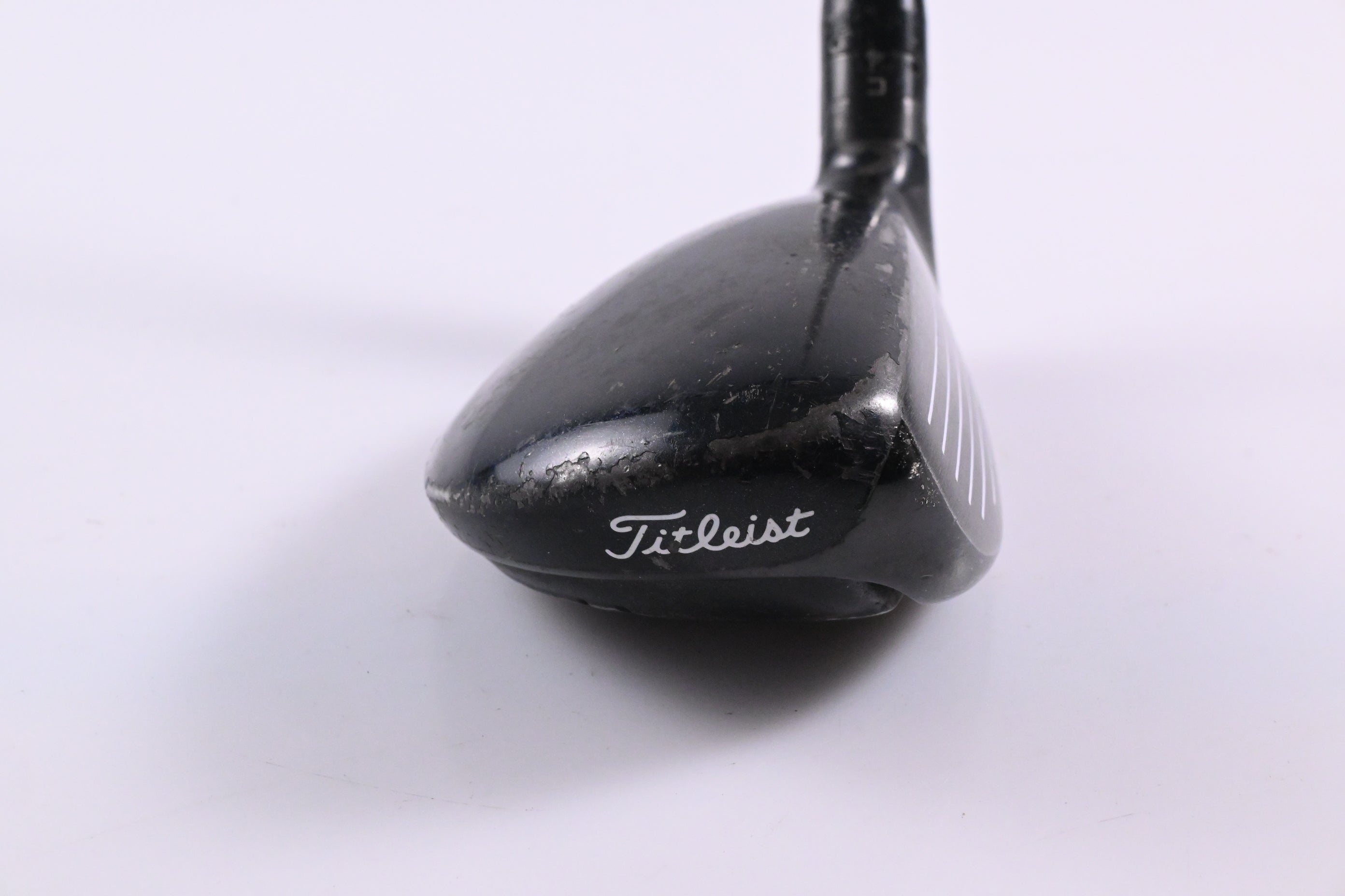 Titleist 915H #3 Hybrid / 21 Degree / Stiff Flex Aldila Rogue Black 85 Shaft