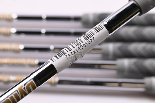 TaylorMade Stealth Irons / 5-PW / Regular Flex Dynamic Gold 95 R300 Shafts