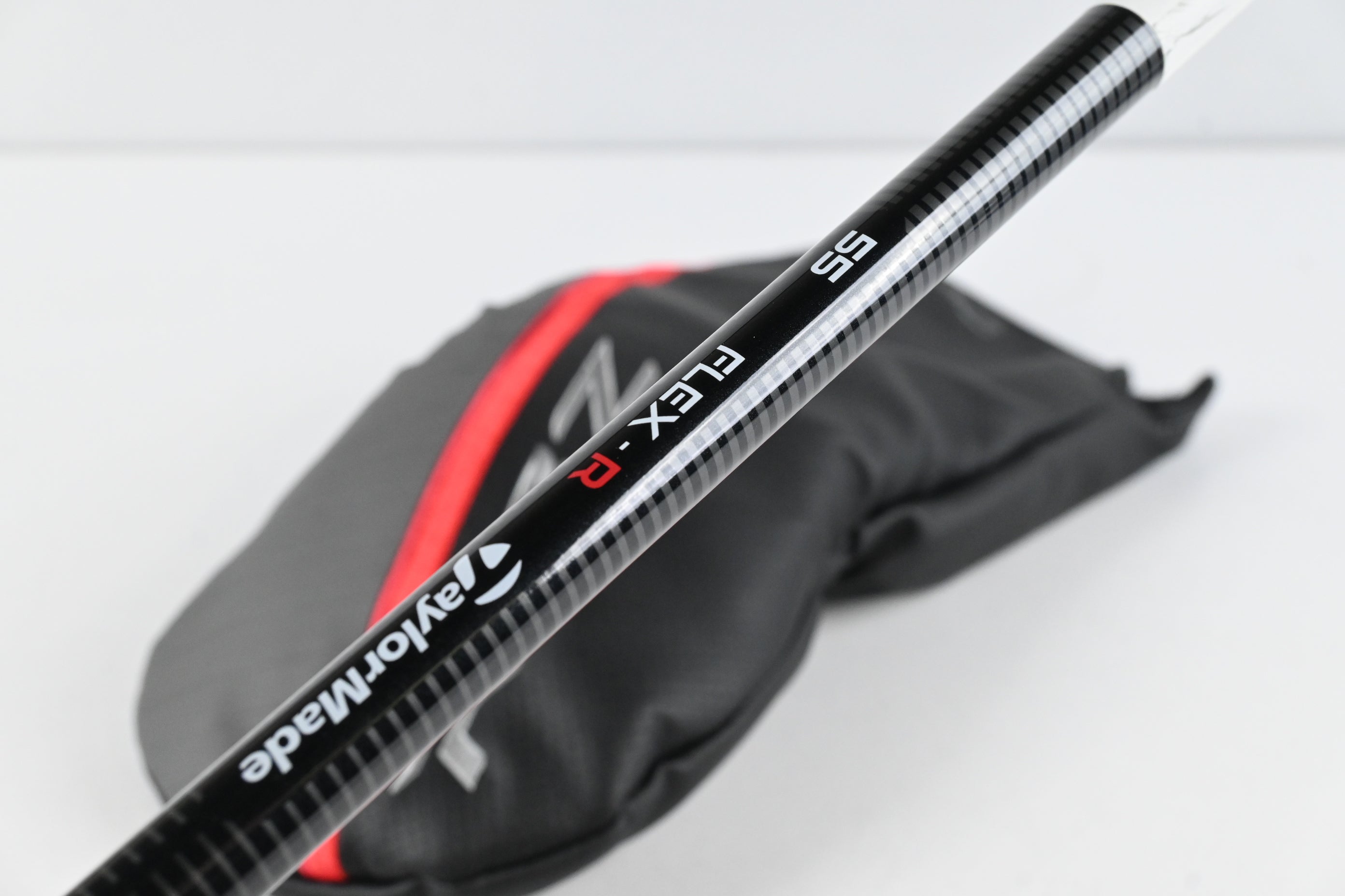 Taylormade RBZ Driver / 10.5 Degree / Regular Flex Taylormade RBZ 55 Shaft