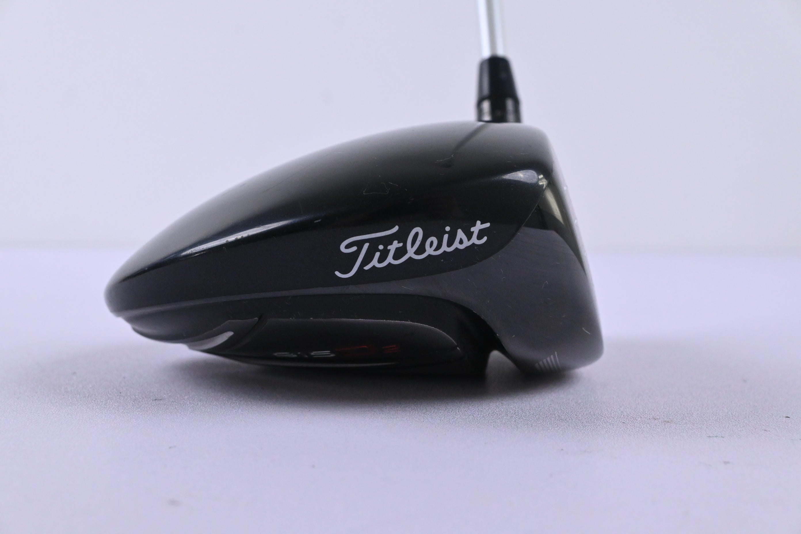 Titleist 915 D2 Driver / 10.5 Degree / Regular Flex Aldila Rogue Black 70 95 MSI