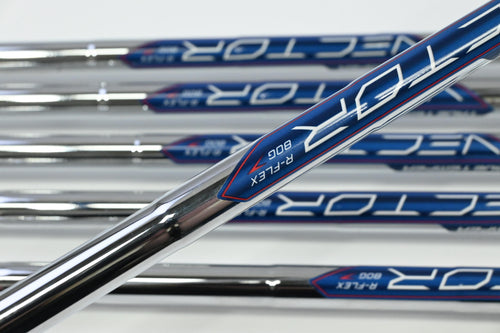 Callaway Elyte Irons / 5-PW / Regular Flex Vector 80 Shafts