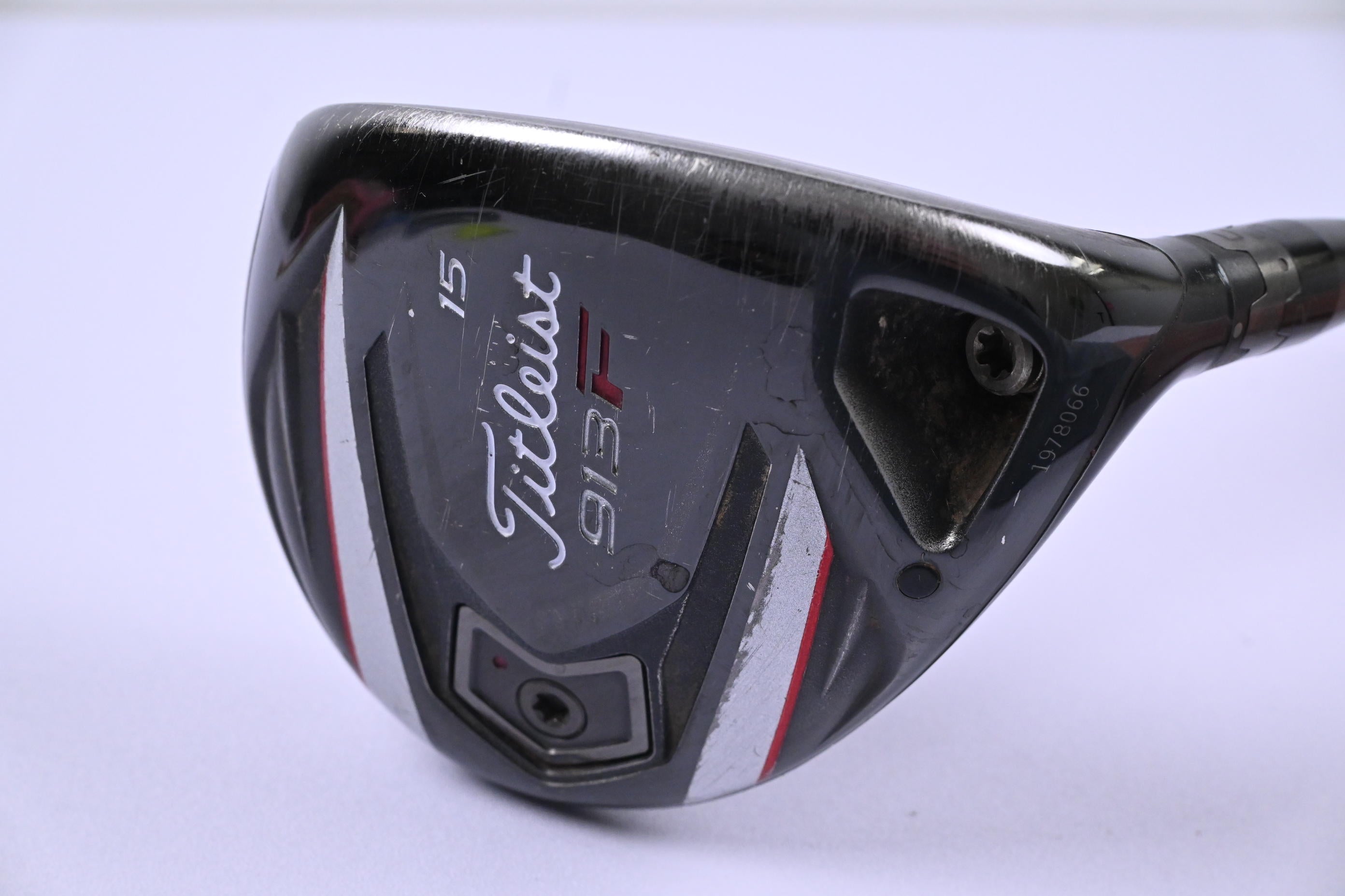 Titleist 913 F #3 Wood / 15 Degree / Regular Flex Bassara 55 Shaft
