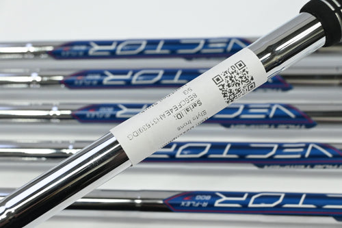 Callaway Elyte Irons / 5-PW / Regular Flex Vector 80 Shafts