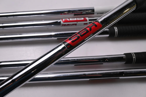 Mizuno JPX 900 Forged Irons / 5-PW / Regular Flex KBS Tour 90 Shafts