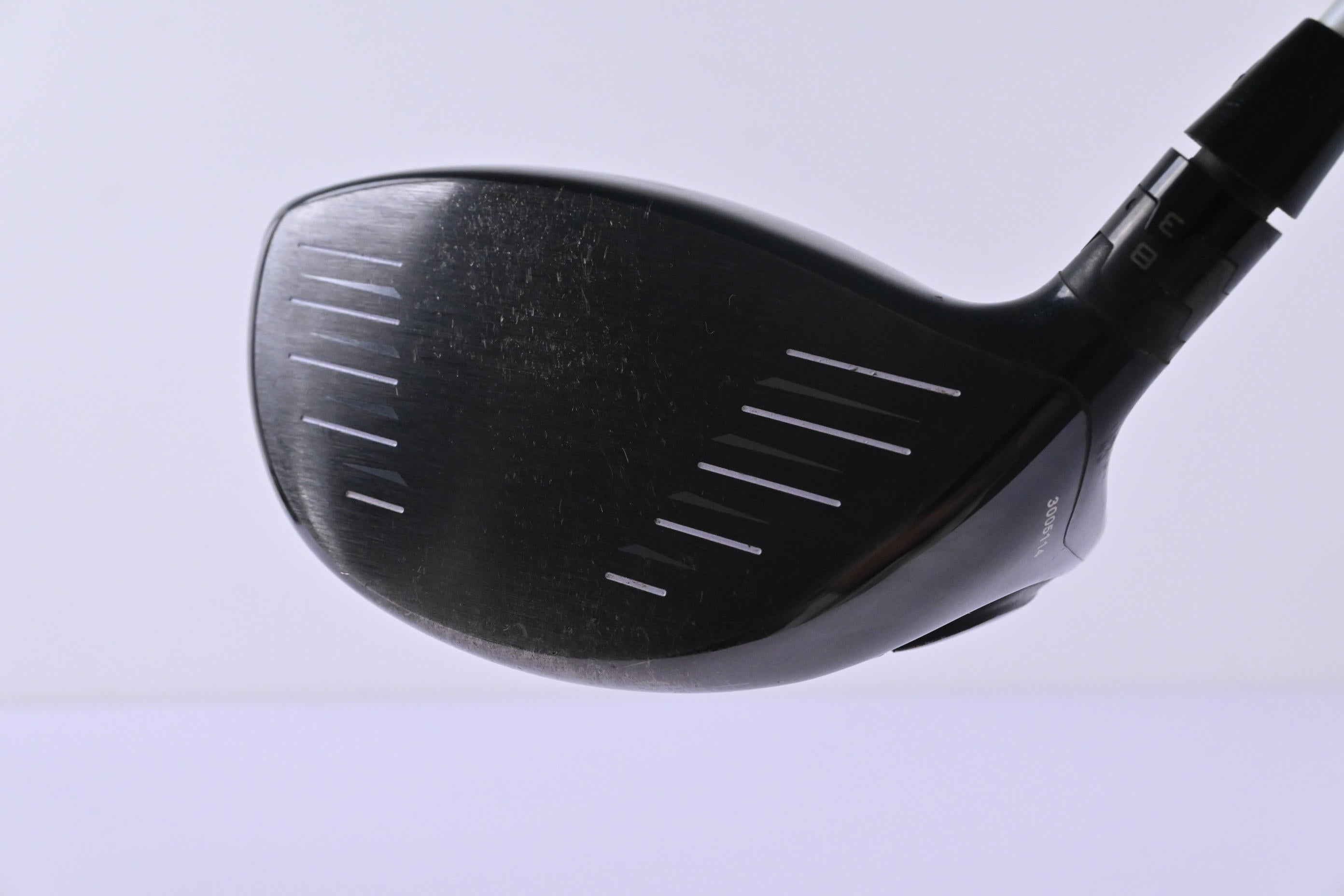 Titleist 915 D2 Driver / 10.5 Degree / Regular Flex Aldila Rogue Black 70 95 MSI