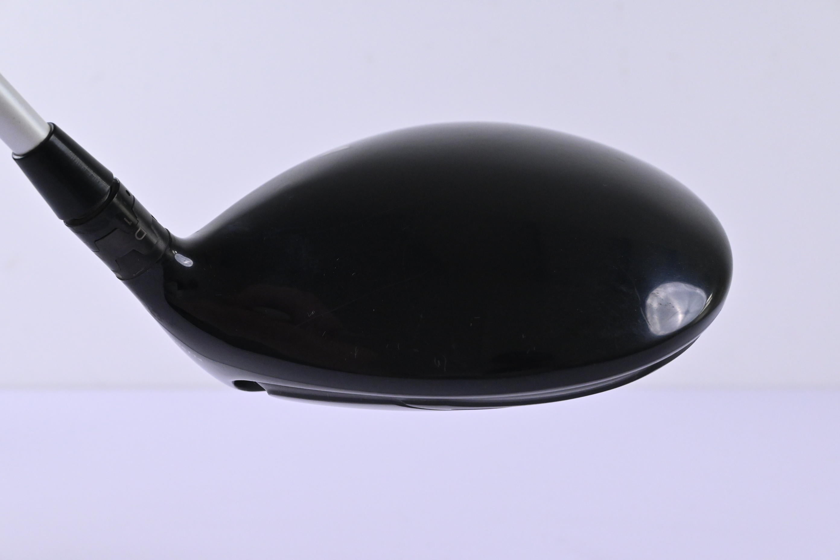 Titleist 915 D2 Driver / 10.5 Degree / Regular Flex Aldila Rogue Black 70 95 MSI