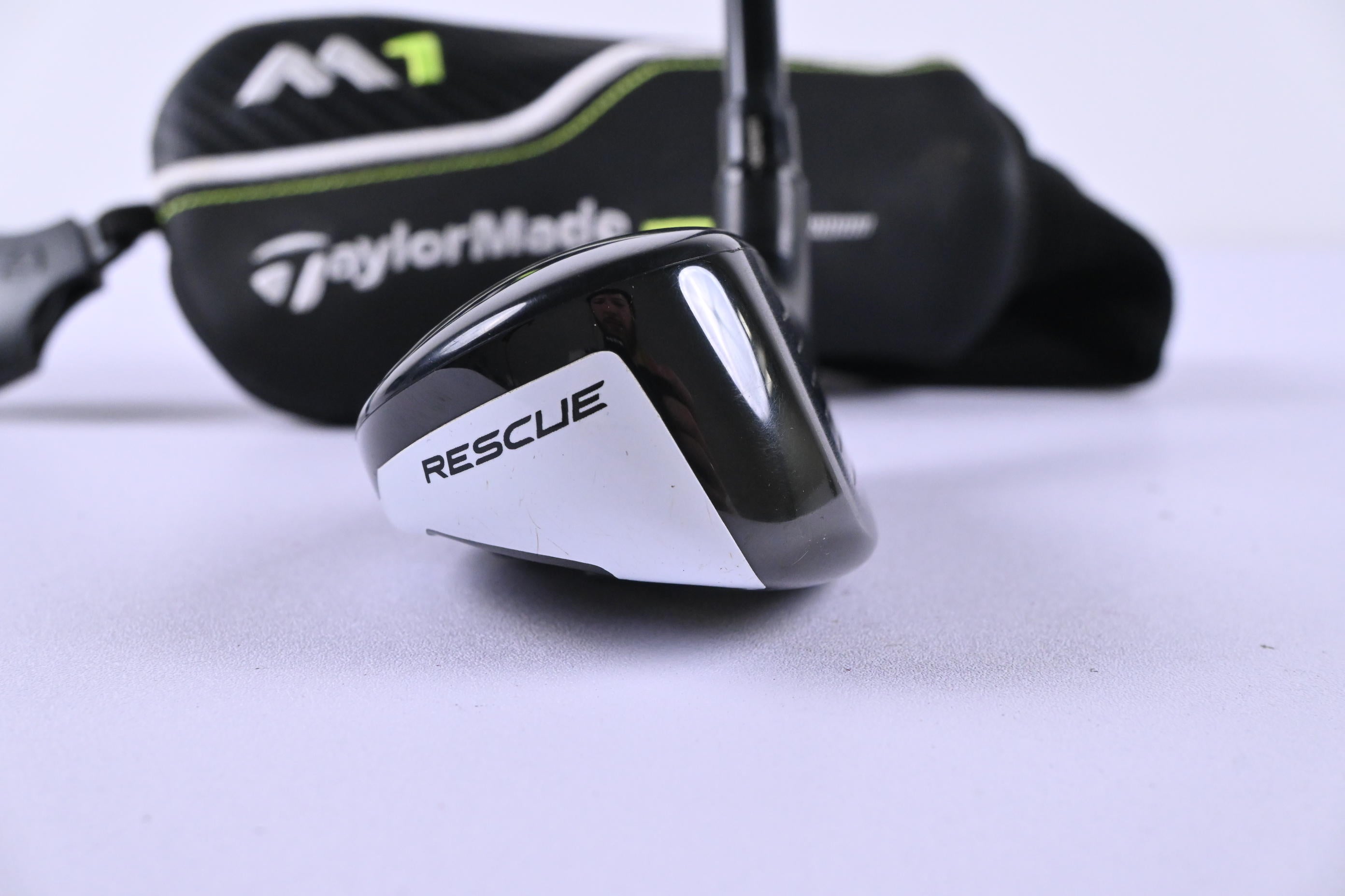 Taylormade M1 2017 #4 Hybrid / 21 Degree / Stiff Flex Ventus Red 7 Shaft
