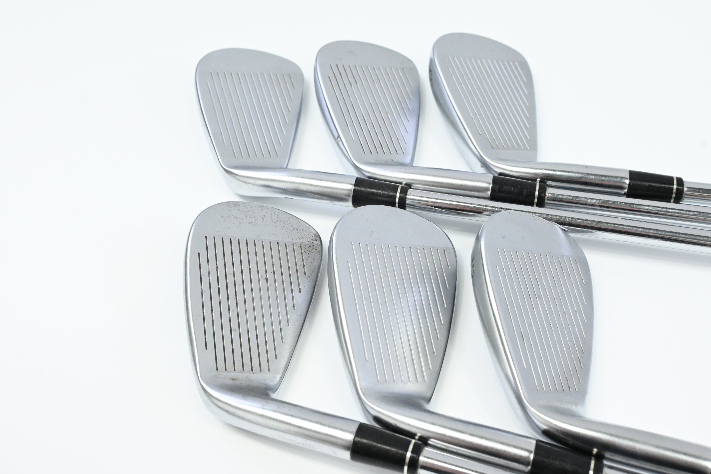 Taylormade R9 Irons / 4-9 / Regular Flex KBS 90 Shafts