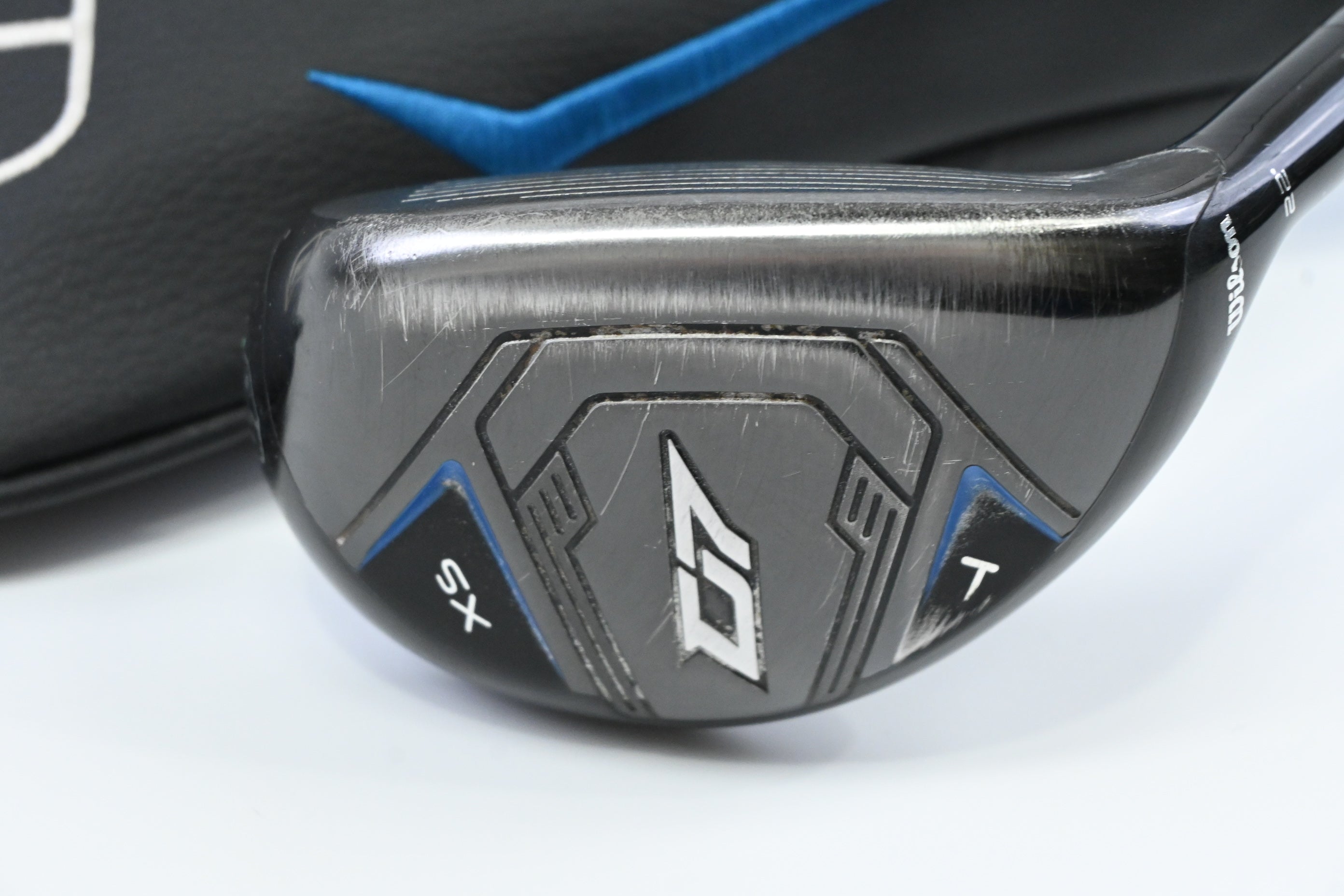 Wilson Staff D7 #4 Hybrid / 22 Degree / Regular Flex UST Helium Nanocore Shaft