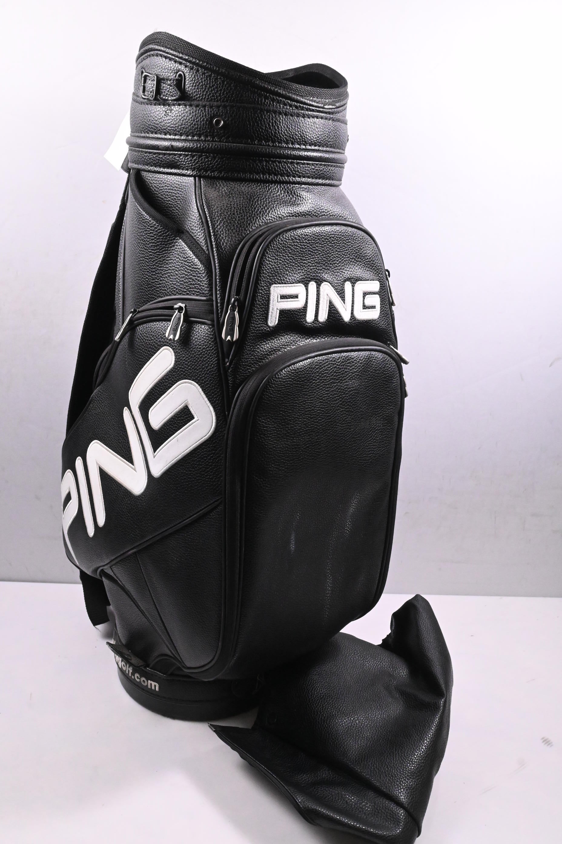 Ping Tour Bag / 6-Way Divider / Black, White