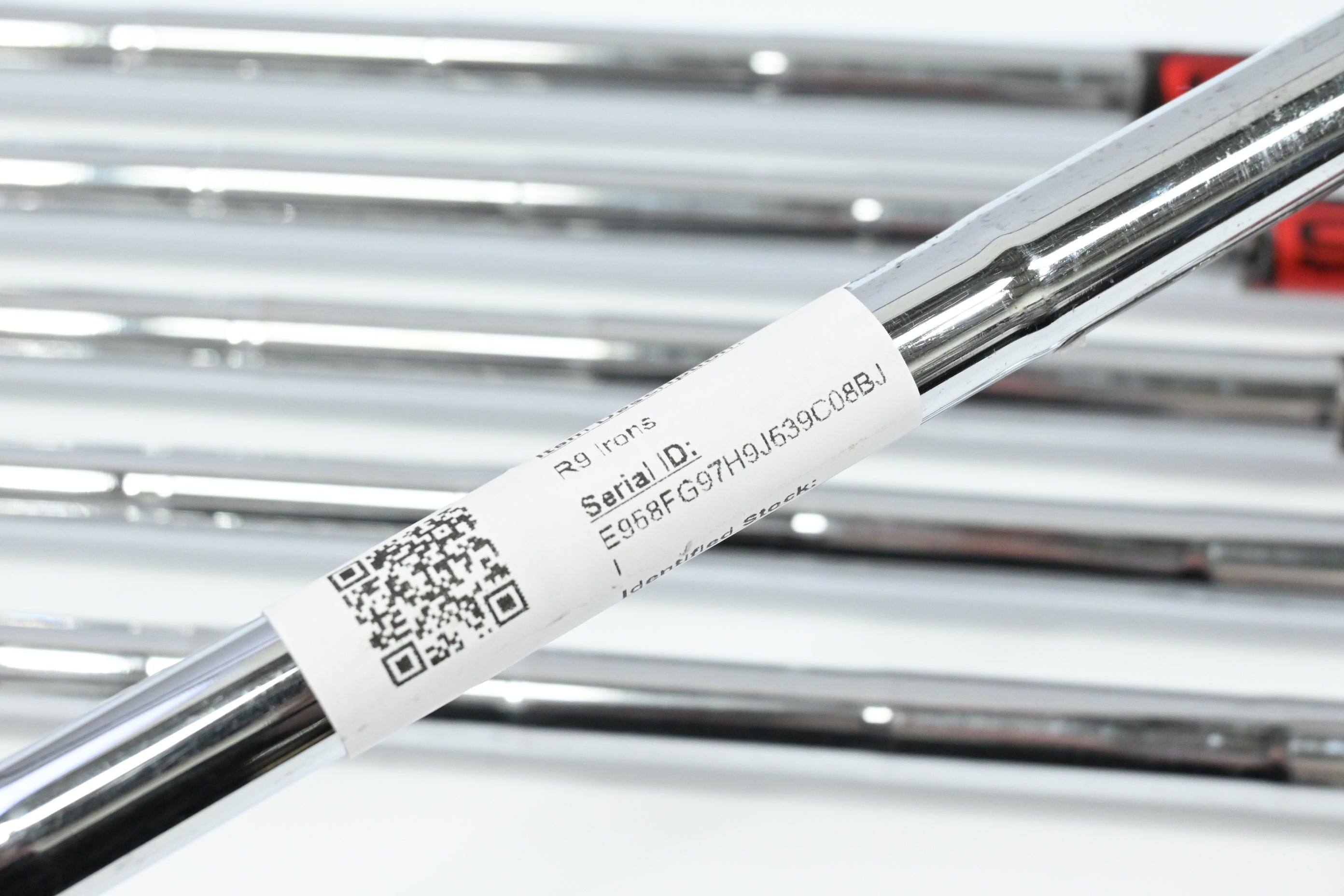 Taylormade R9 Irons / 4-9 / Regular Flex KBS 90 Shafts