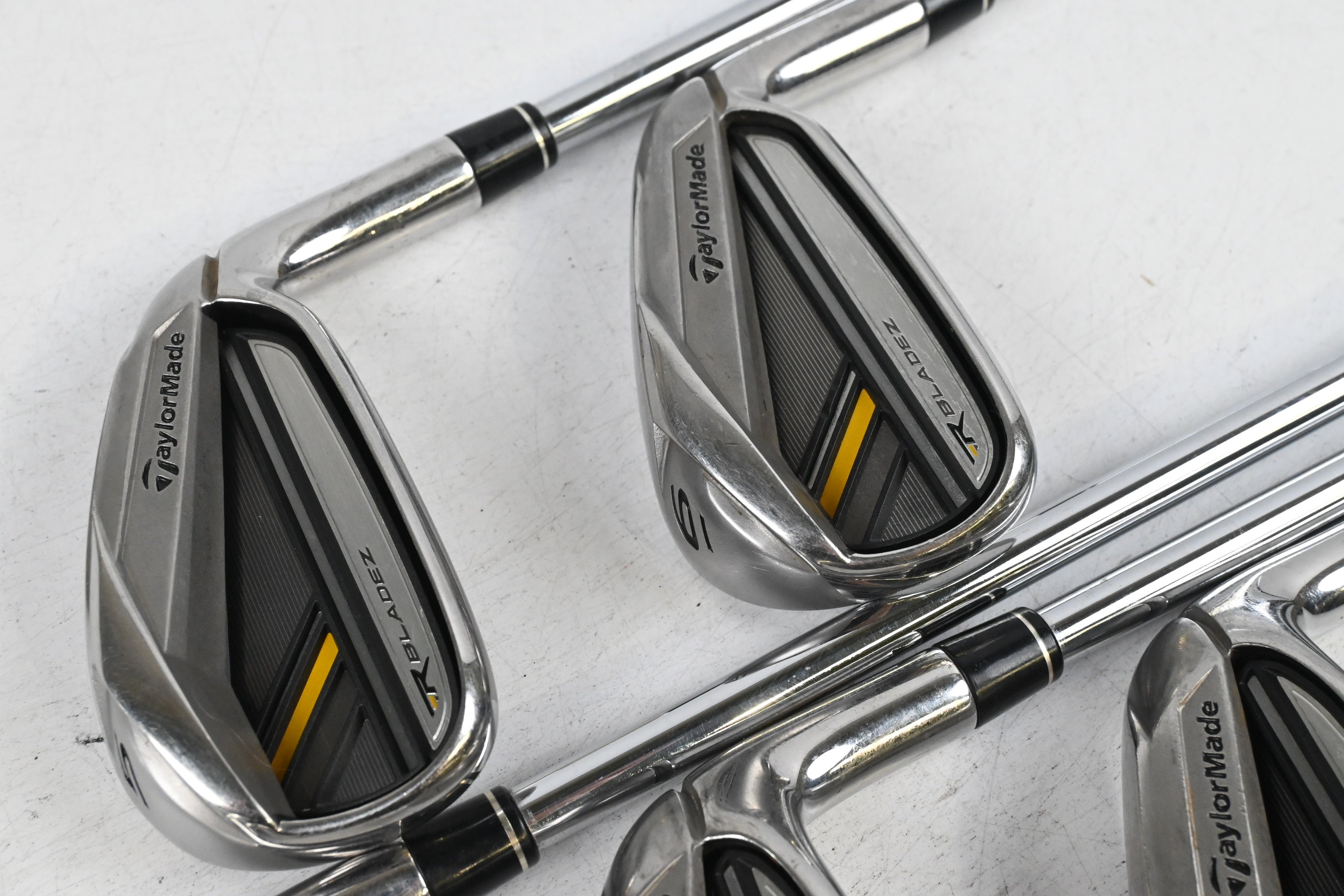 Taylormade Rocketbladez Irons / 5-9i / Regular Flex Rocket Fuel 85 Shafts