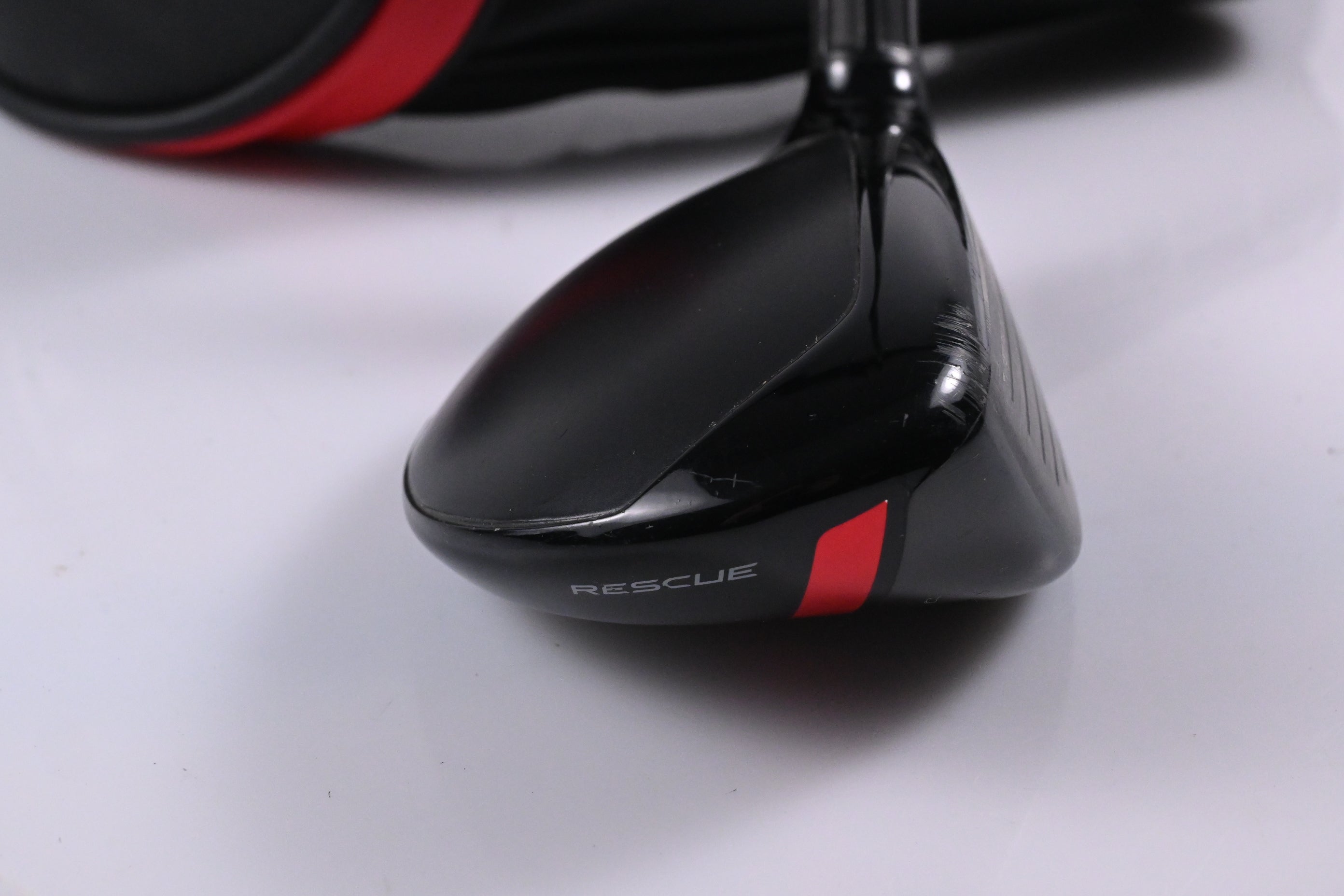 Taylormade Stealth #4 Hybrid / 22 Degree / Regular Flex Fujikura Ventus Red 6