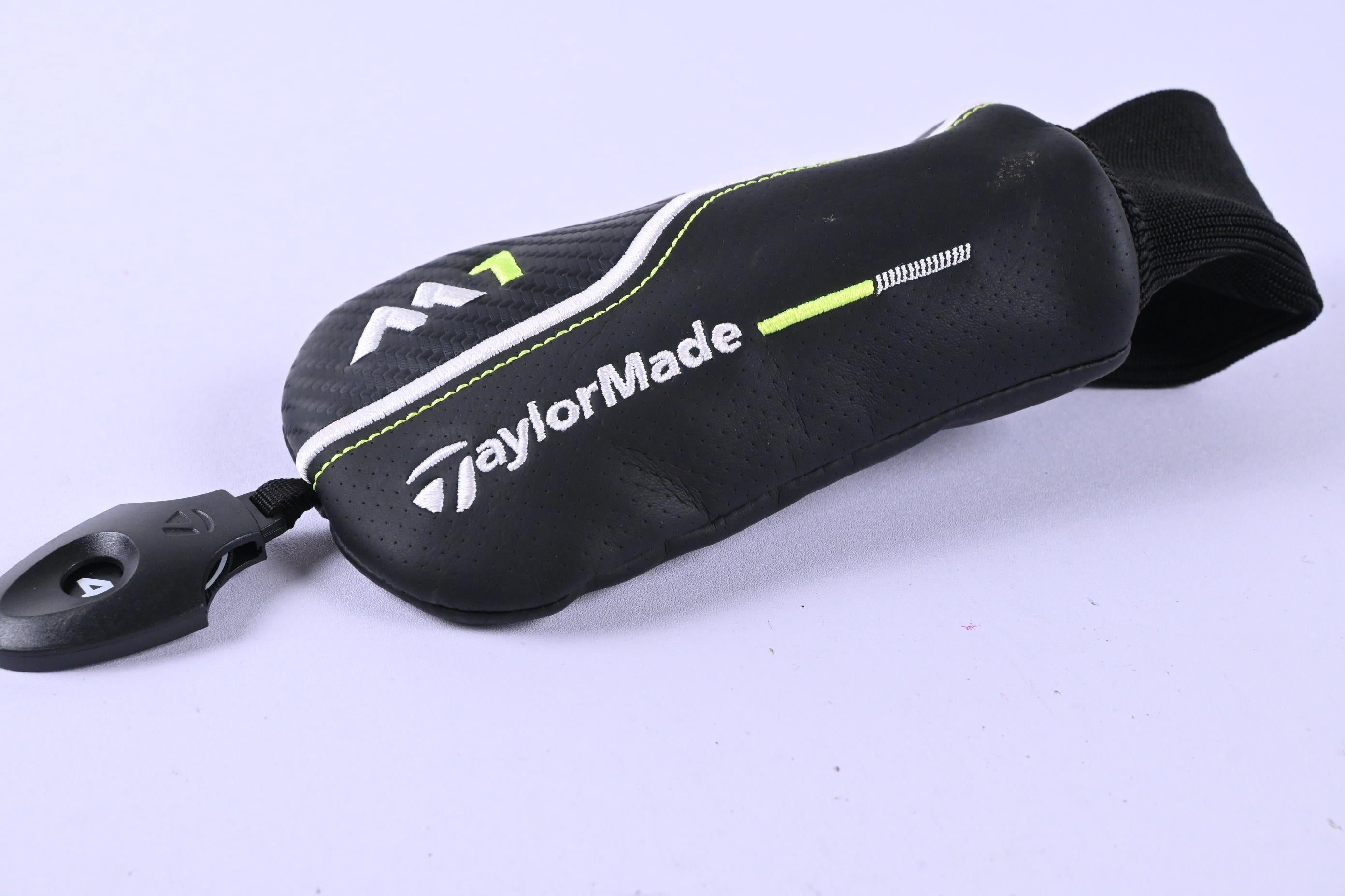 Taylormade M1 2017 #4 Hybrid / 21 Degree / Stiff Flex Ventus Red 7 Shaft