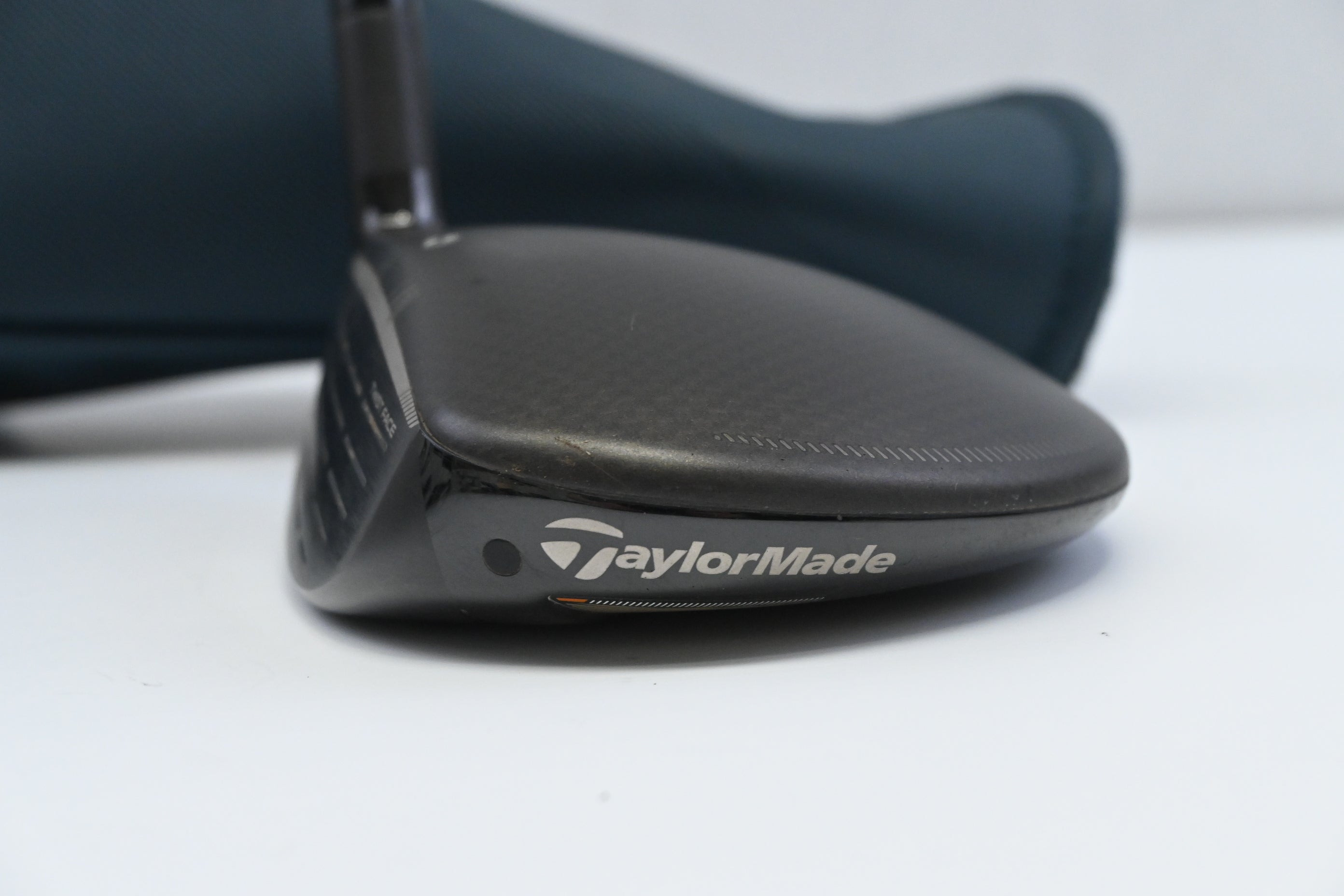 Left Hand Taylormade Qi4D Max Lite # 7 Fairway Wood / 21 Degree / Regular Flex