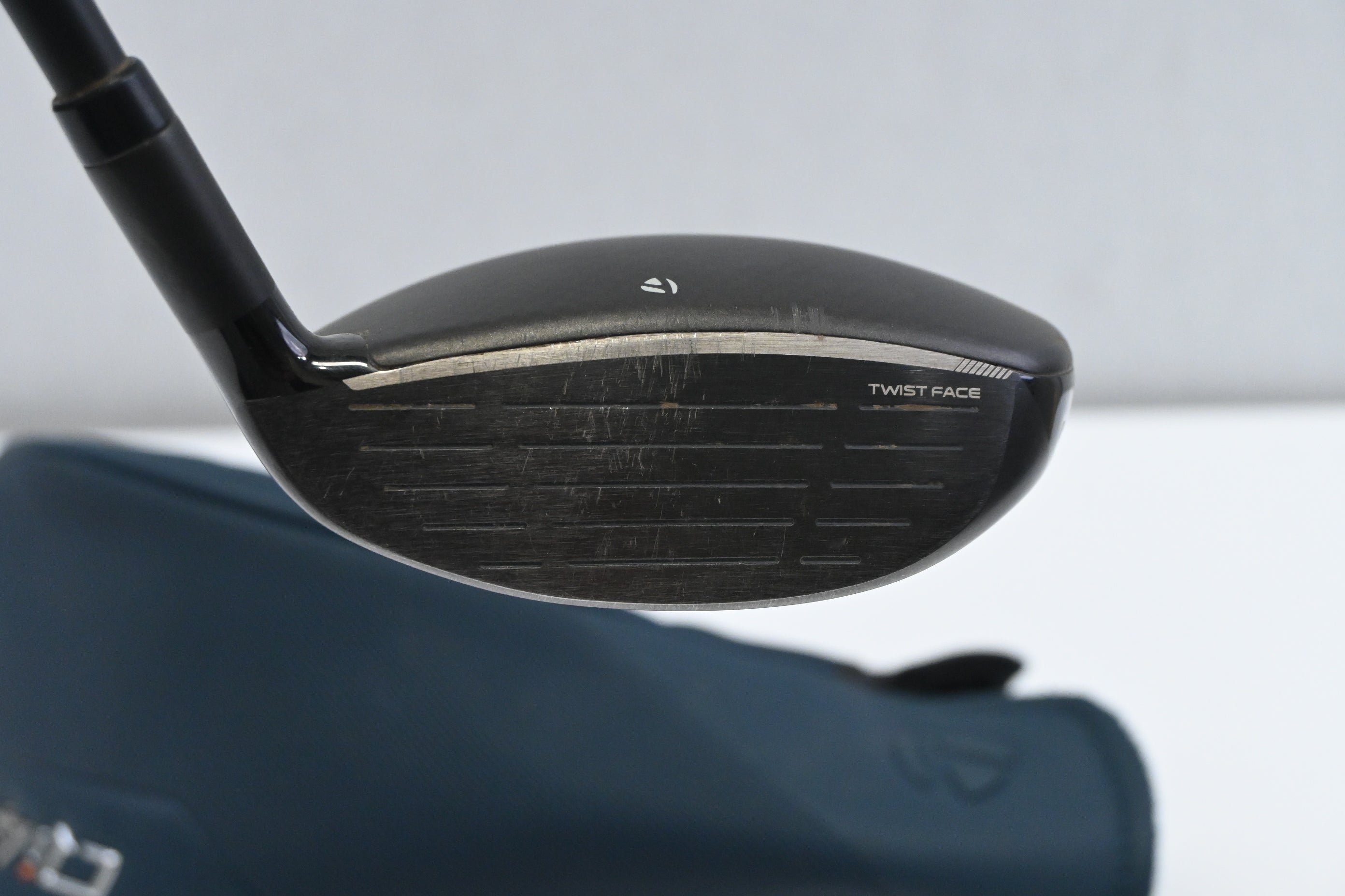 Left Hand Taylormade Qi4D Max Lite # 7 Fairway Wood / 21 Degree / Regular Flex