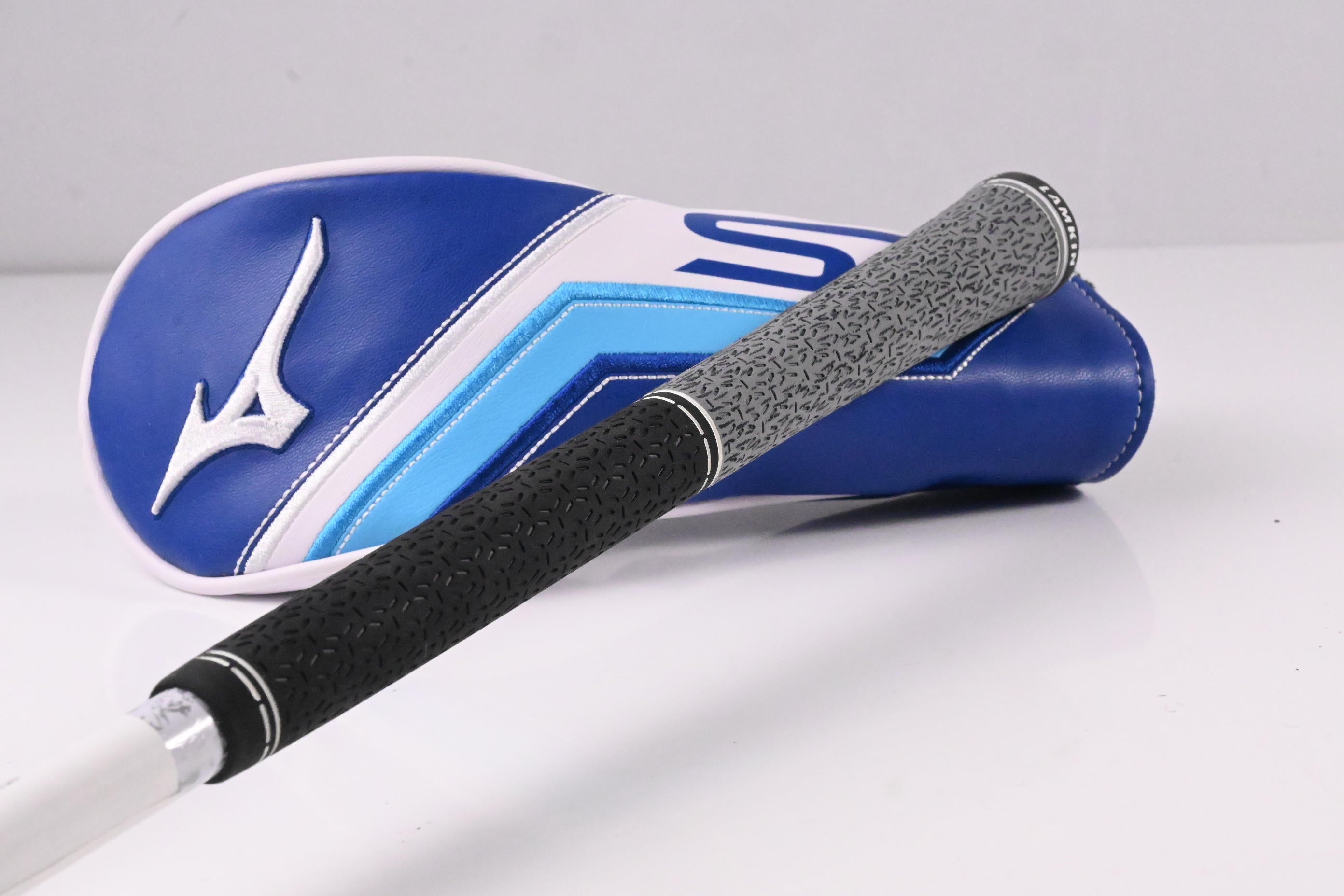 Mizuno ST-Max 230 #4 Hybrid / 22 Degree / Senior Flex Denali Red 60 Shaft
