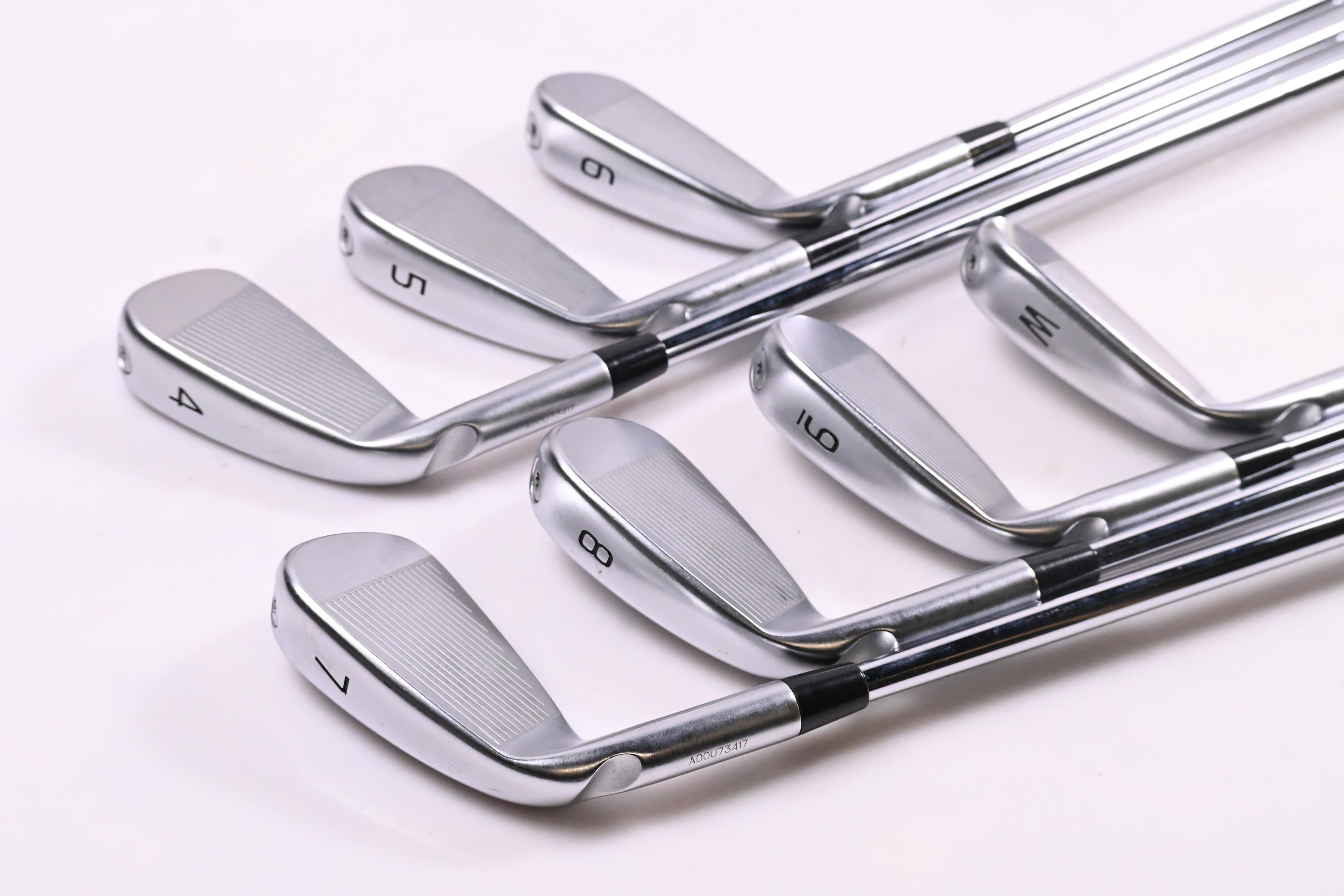 Ping i230 Irons / 4-PW / Black Dot / Stiff Flex Dynamic Gold 120 S300 Shafts