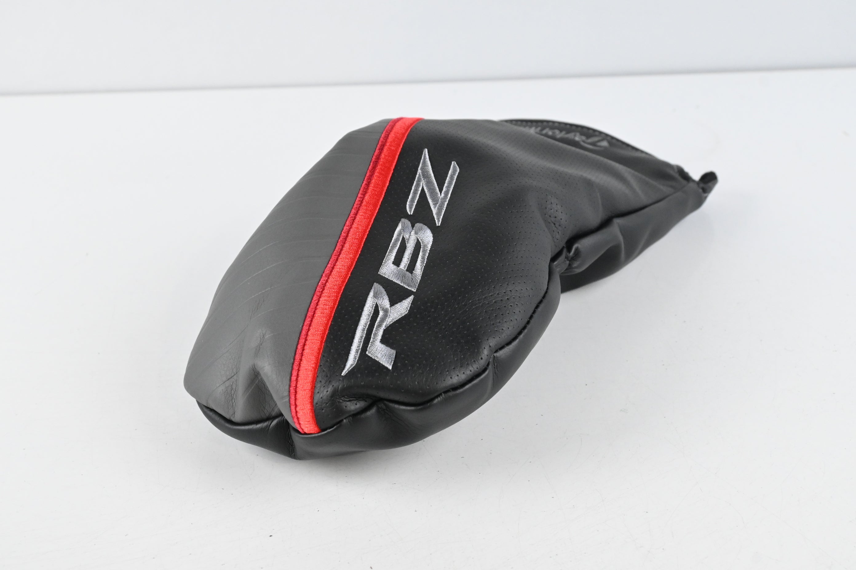 Taylormade RBZ Driver / 10.5 Degree / Regular Flex Taylormade RBZ 55 Shaft