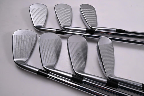 Mizuno JPX 921 Hot Metal Irons / 5-PW+GW / Regular Flex N.S.Pro Modus³ Tour 105